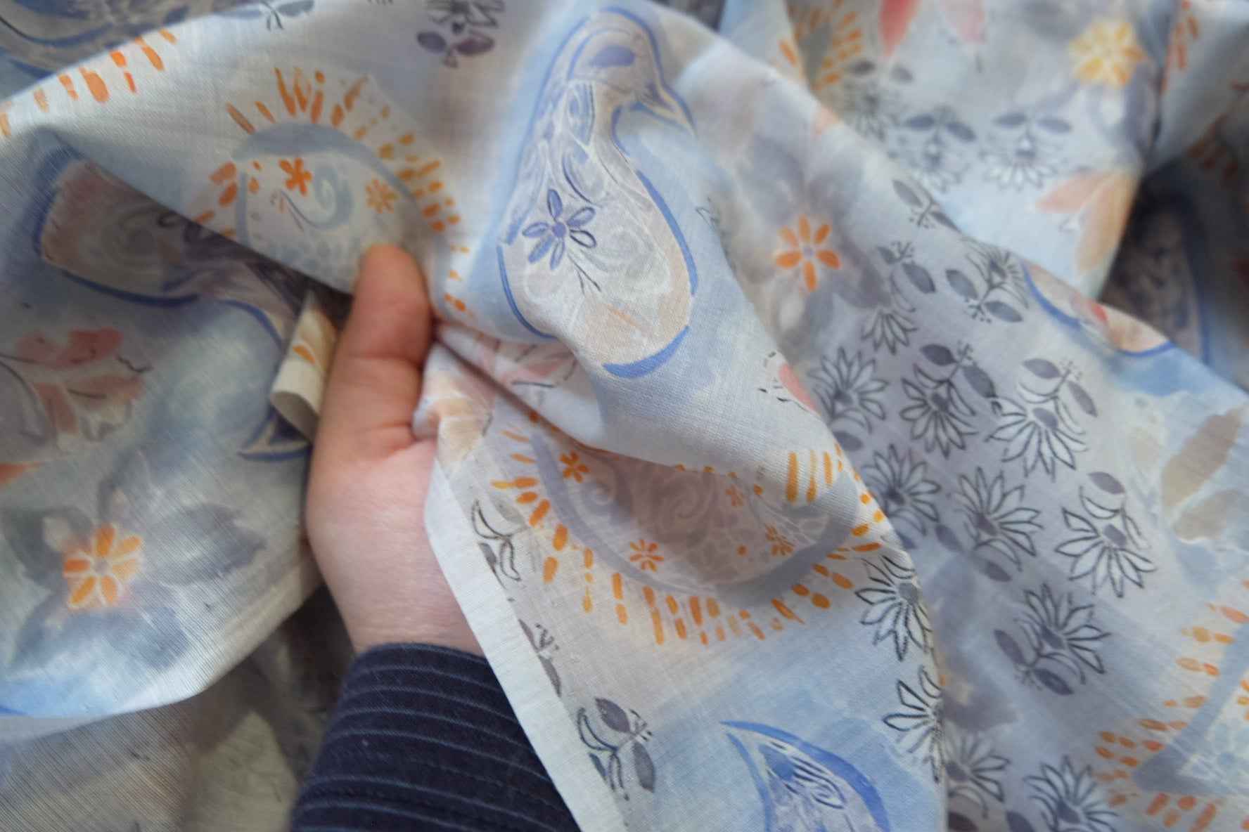 3 for 58 | Soft Blue Paisley Floral Tencel Linen Fabric — 1.64 Yards