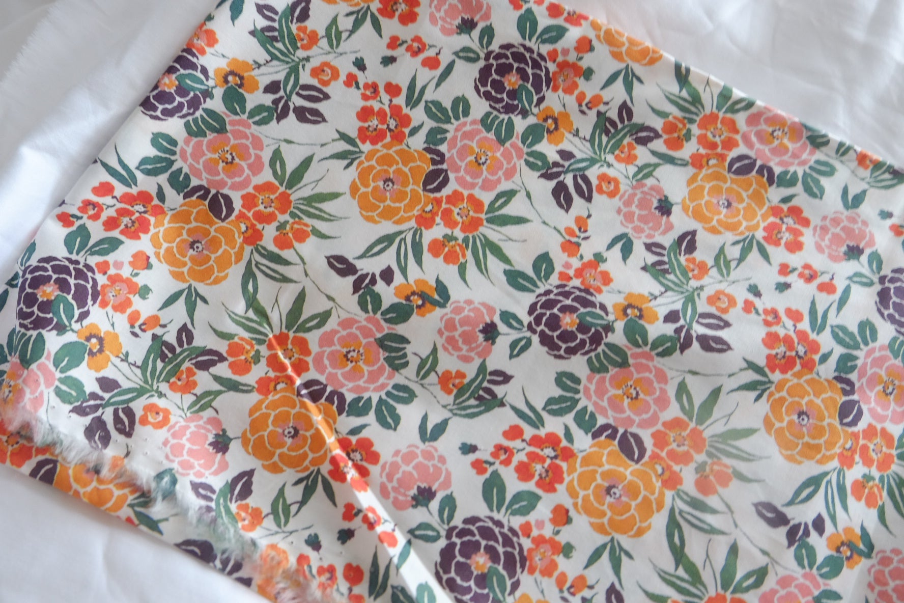 Vintage Garden Cotton Lawn Fabric - 3.83 yd