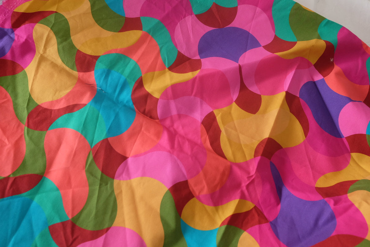 Color Wave High-Density Cotton Poplin — 1.86 yd