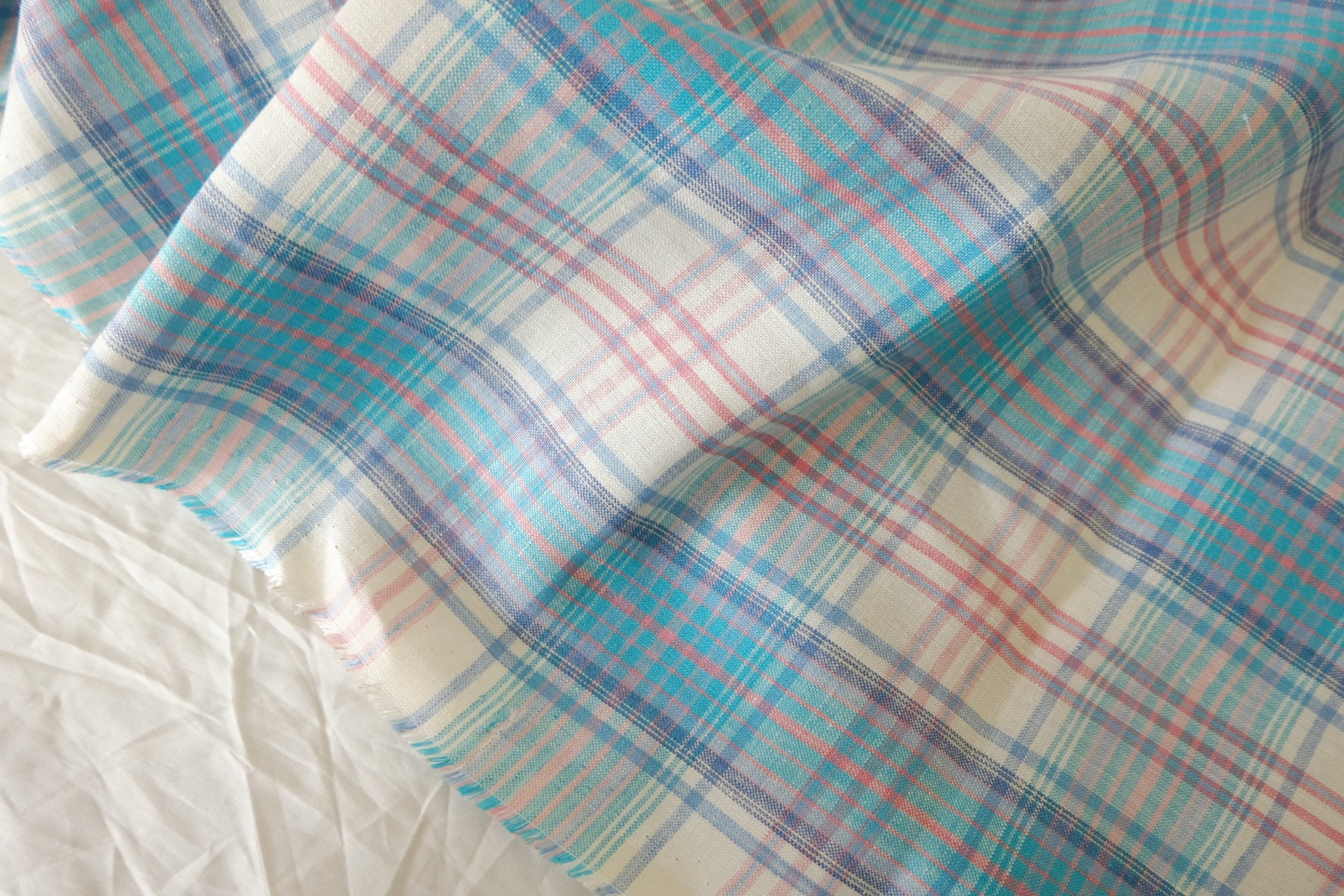 Aqua & Blush Plaid Yarn-Dyed Linen Fabric – 2.19 yd Piece