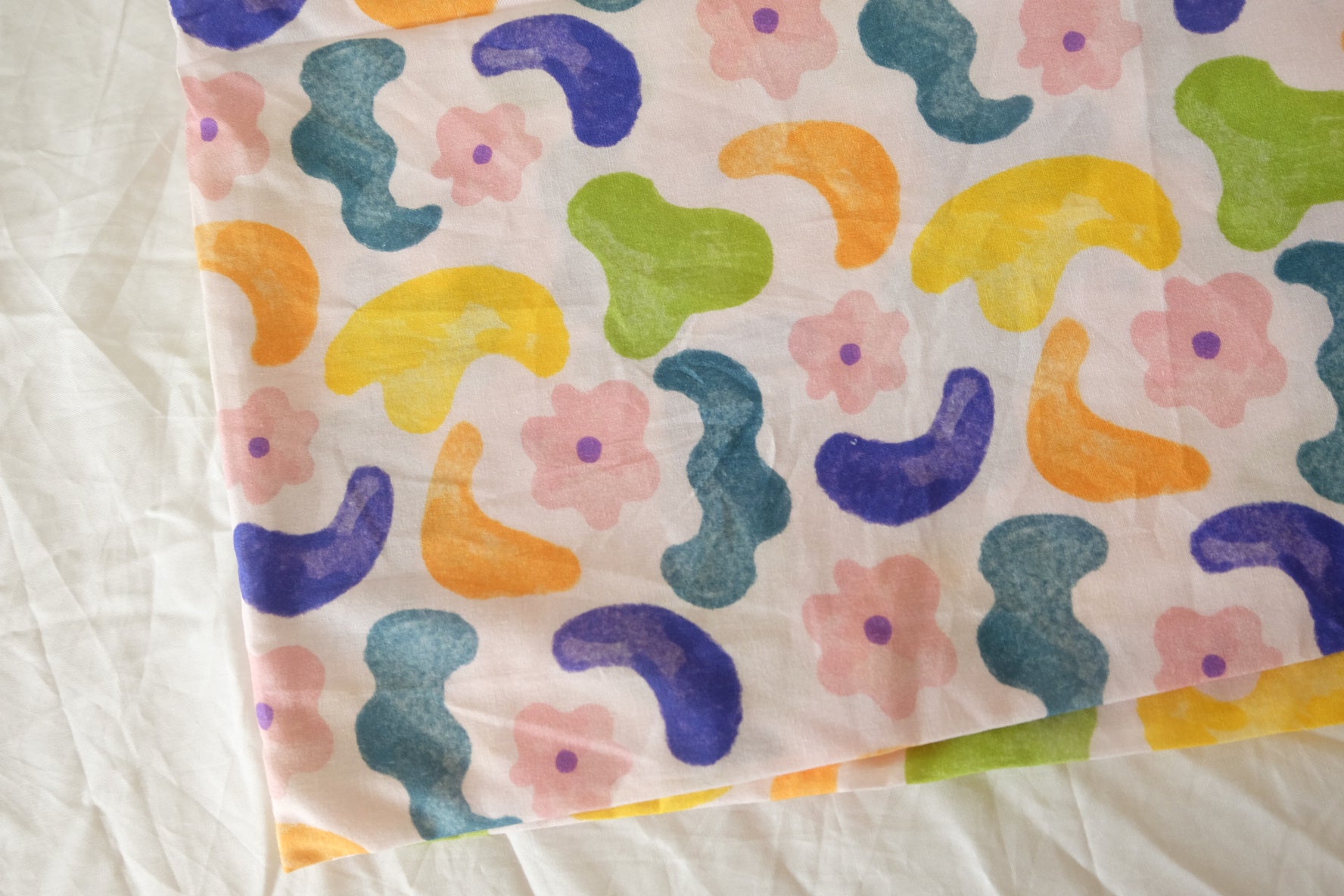 Playful Abstract Floral Cotton Poplin Fabric - 1.9 yd