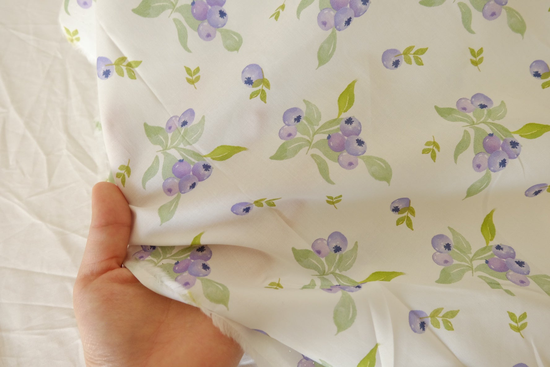 Summer Blueberry Sprig Print Cotton Lawn Fabric – 4.37 yd Piece