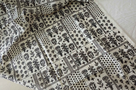 Black Patchwork Botanical Cotton Poplin — 3.28 yd