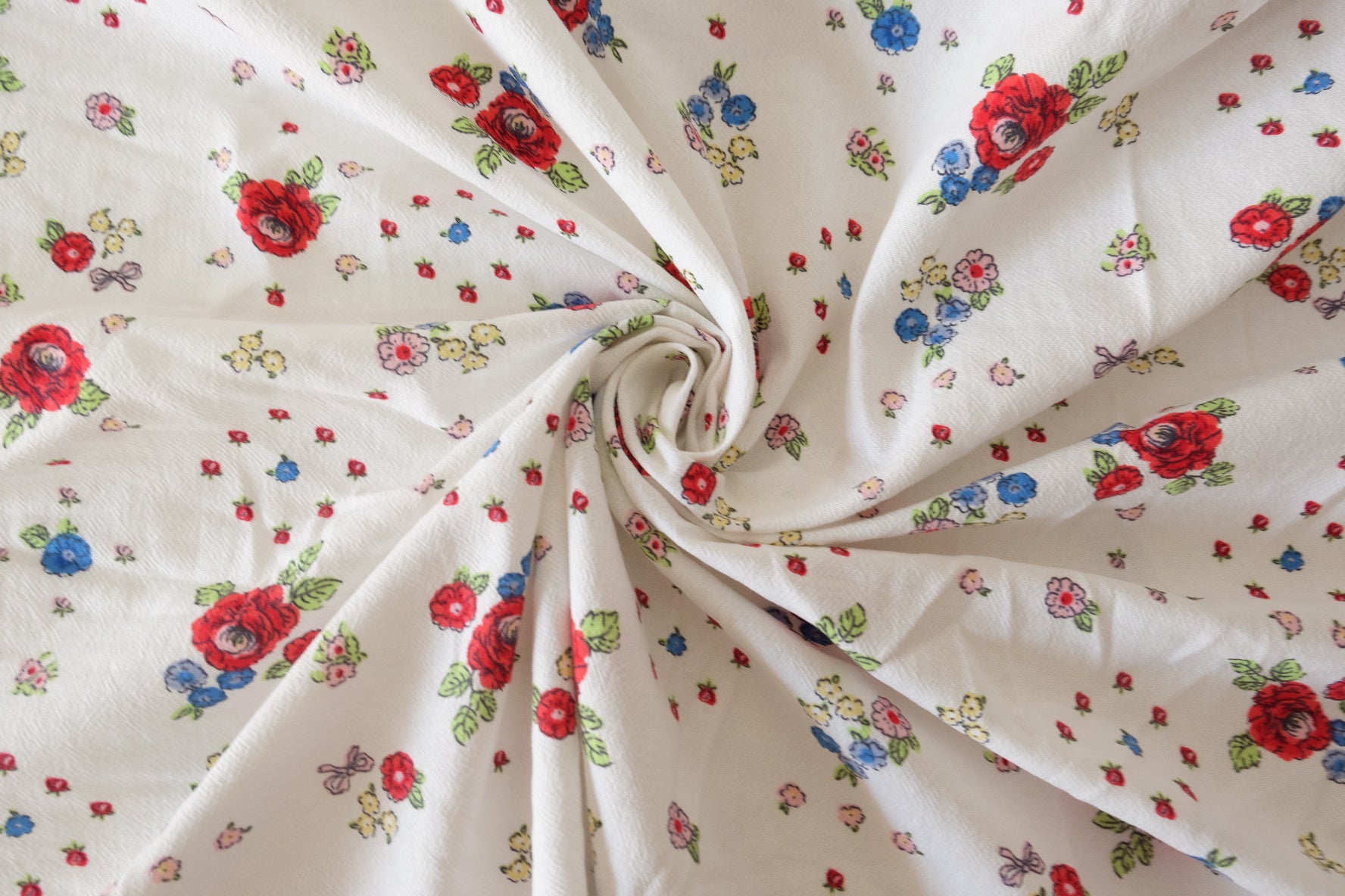 Sand-Washed Floral Cotton Linen Fabric – 1.6 yd