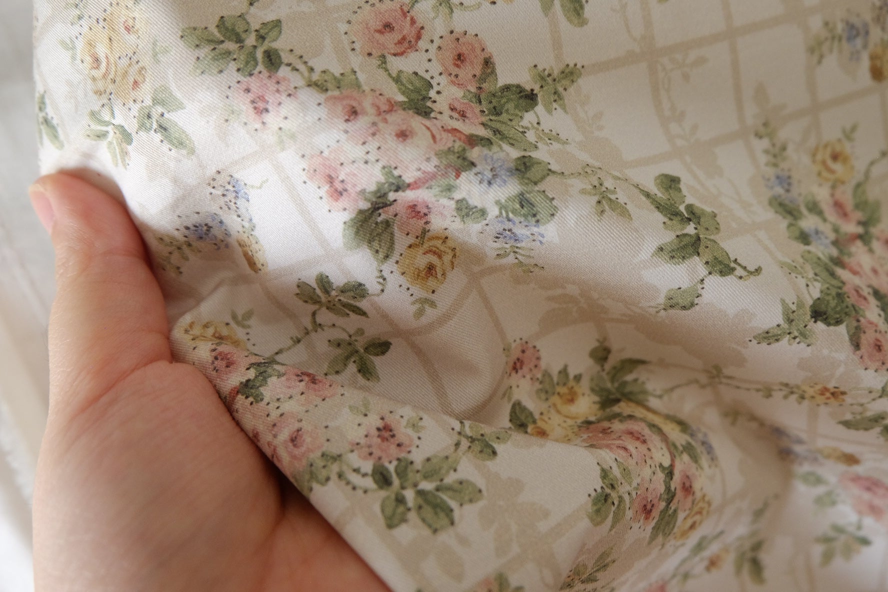 Vintage Rose Plaid Stretch Cotton Twill – 1.6 yd