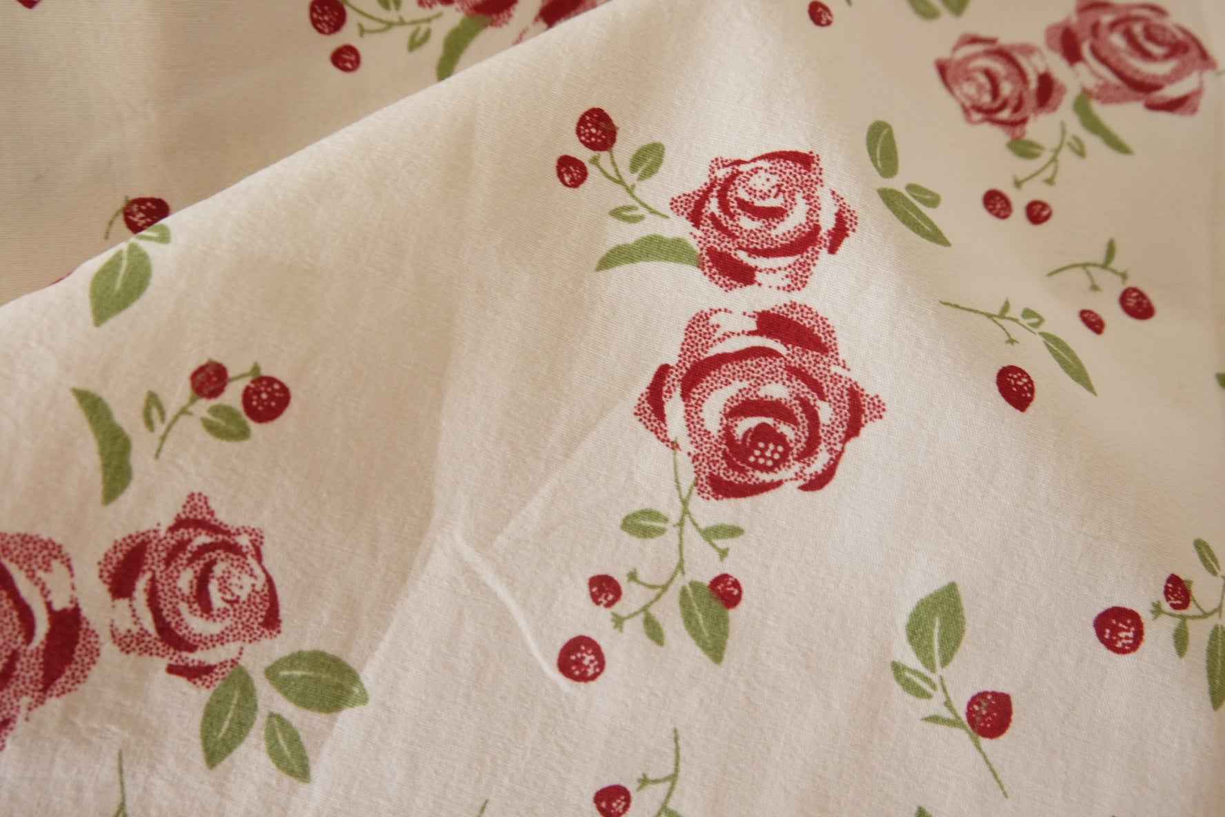 Red Rose Washed Cotton Fabric – 2.2 yd