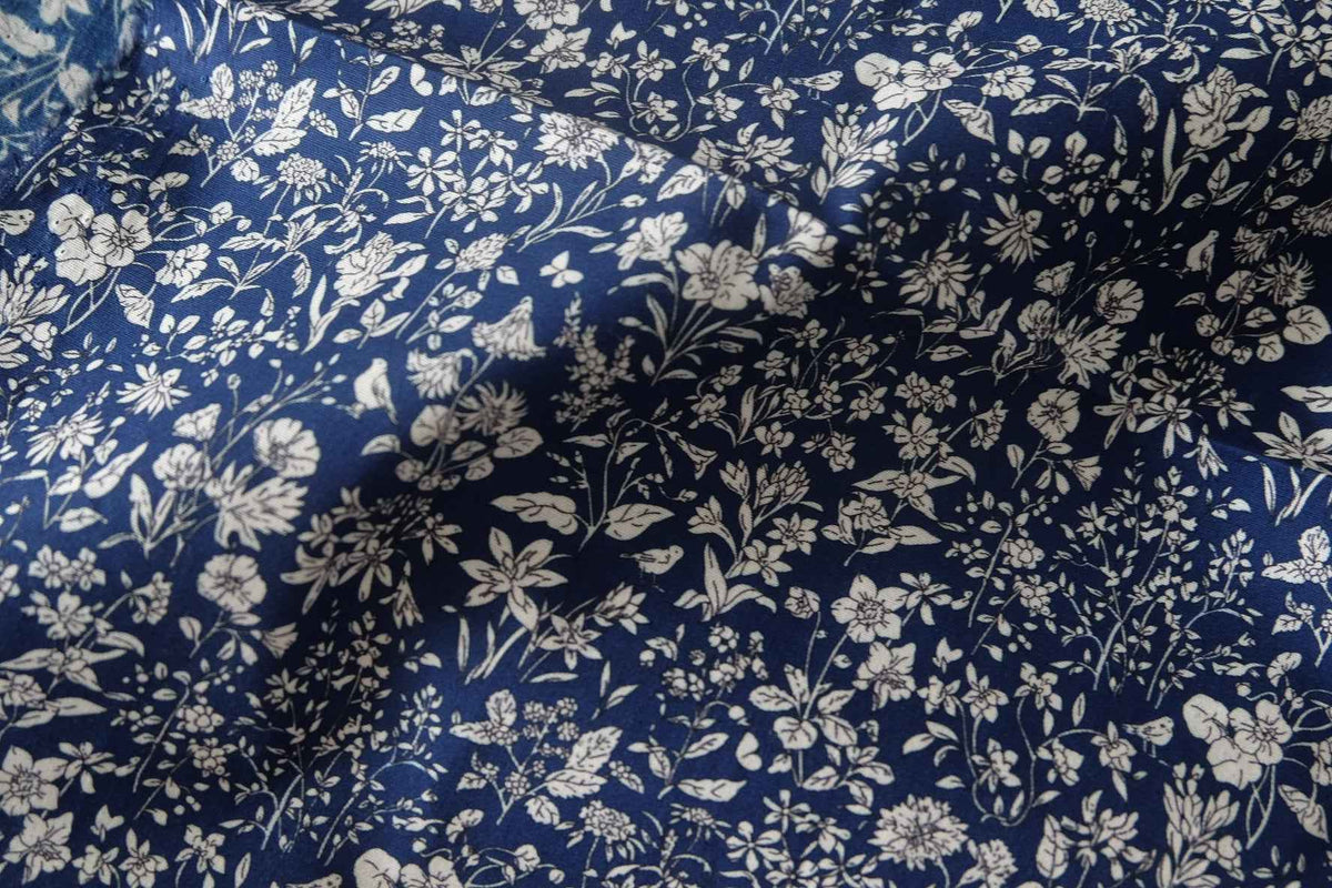 Navy Botanical Cotton Lawn — 3.28 yd