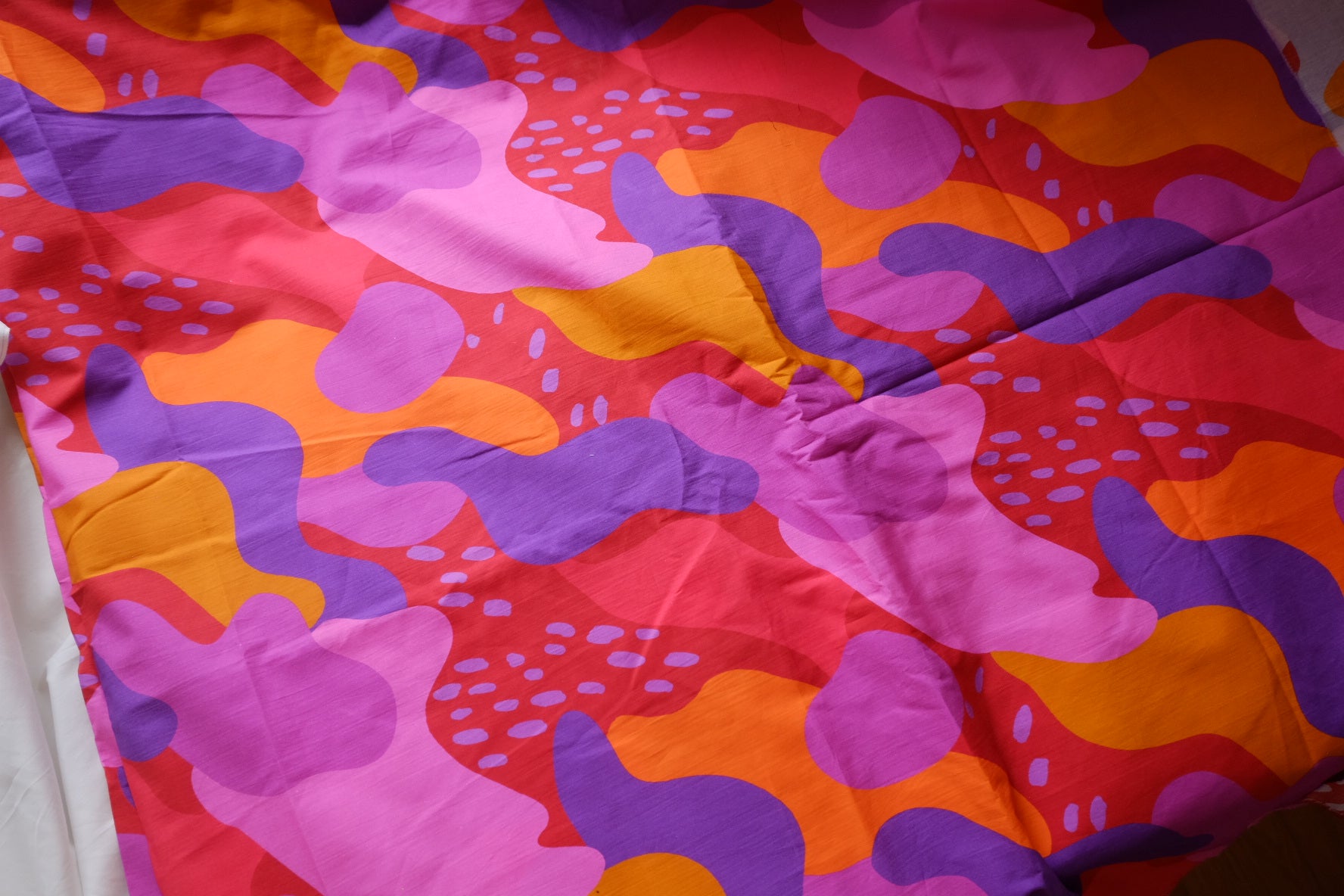 Bold Abstract High-Density Cotton Poplin – 2.1 yd