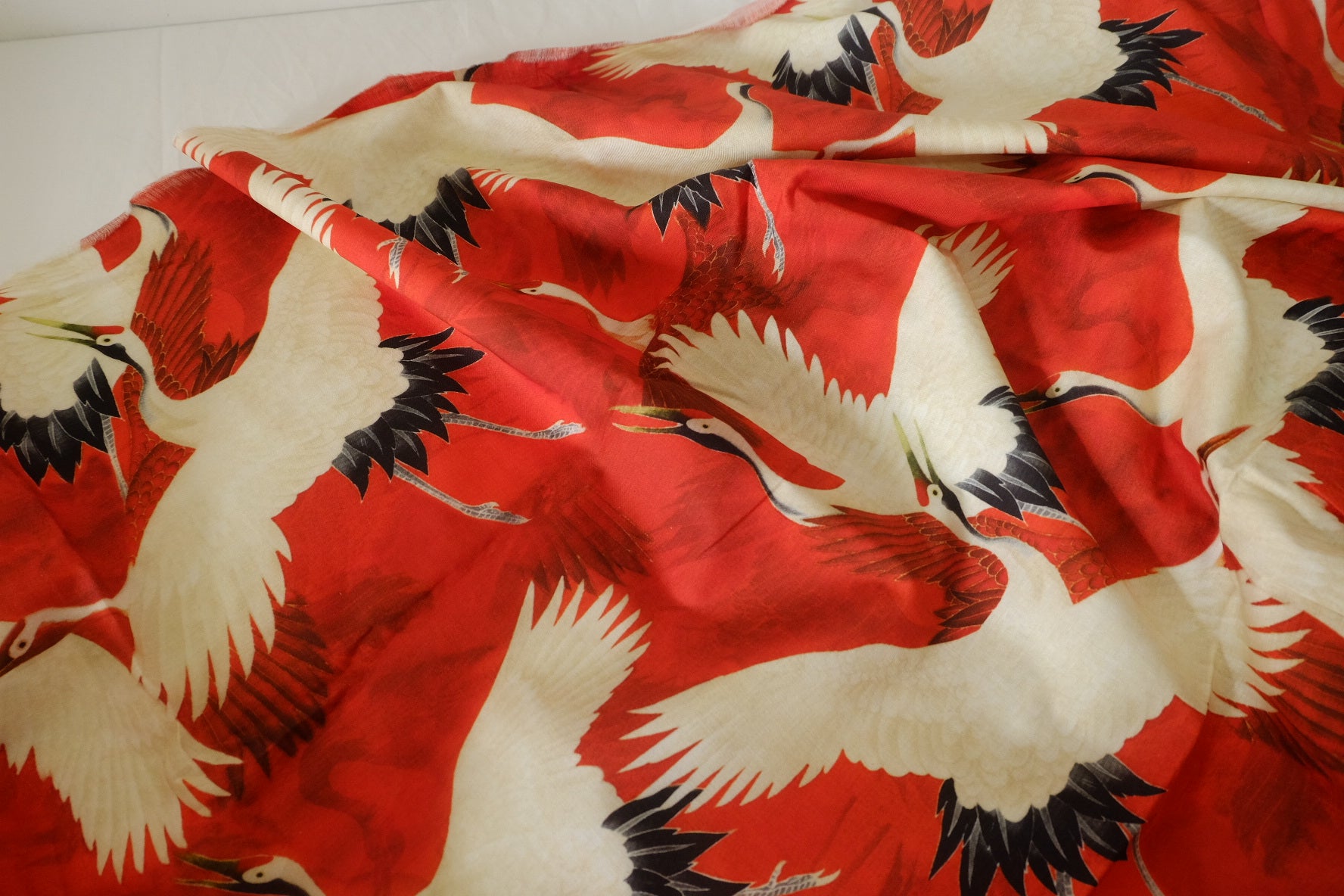 Scarlet Flying Crane Cotton Fabric – 1.6 yd