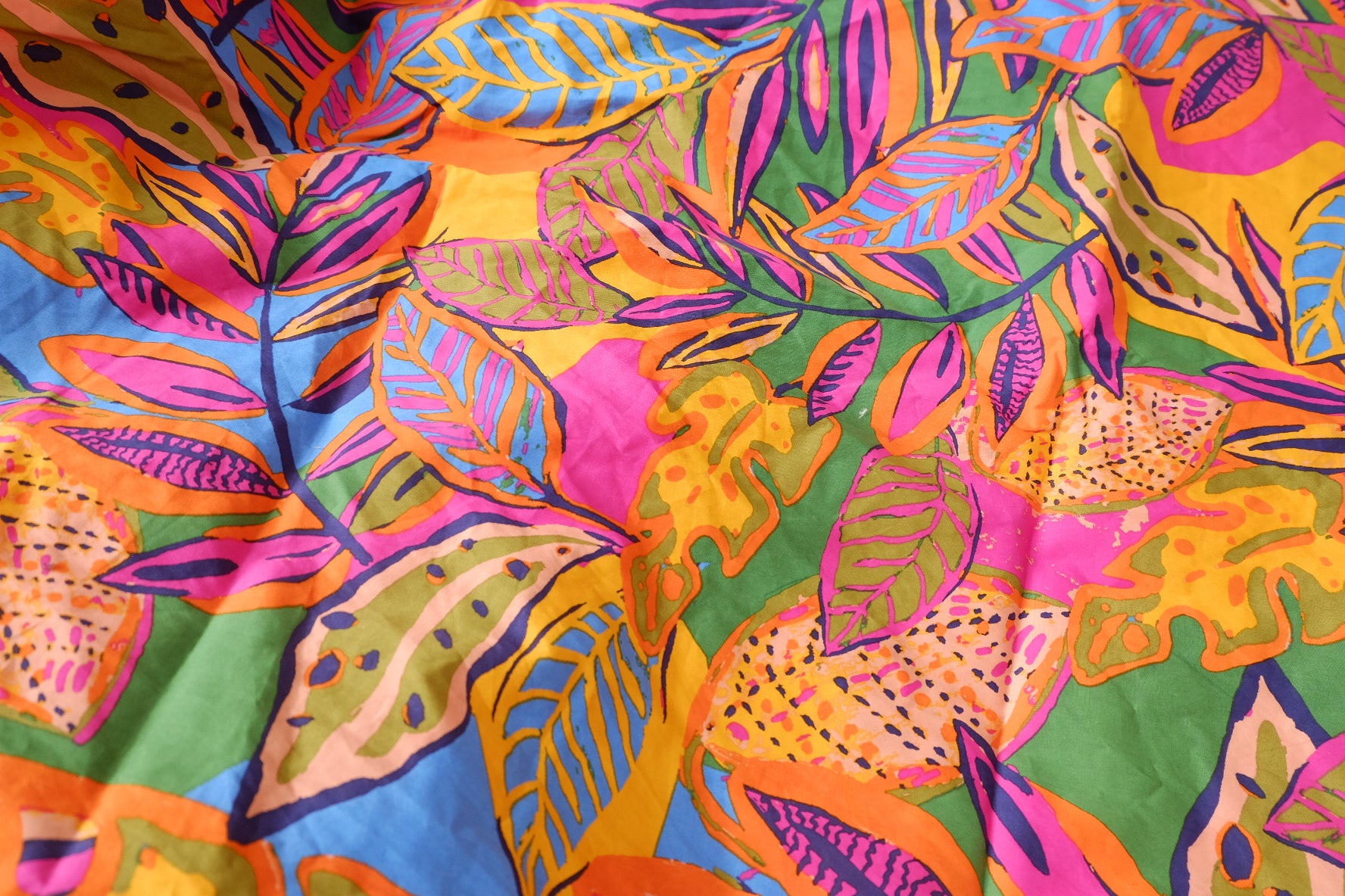 Vibrant Tropical Leaf Cotton Poplin, 2.62 Yards