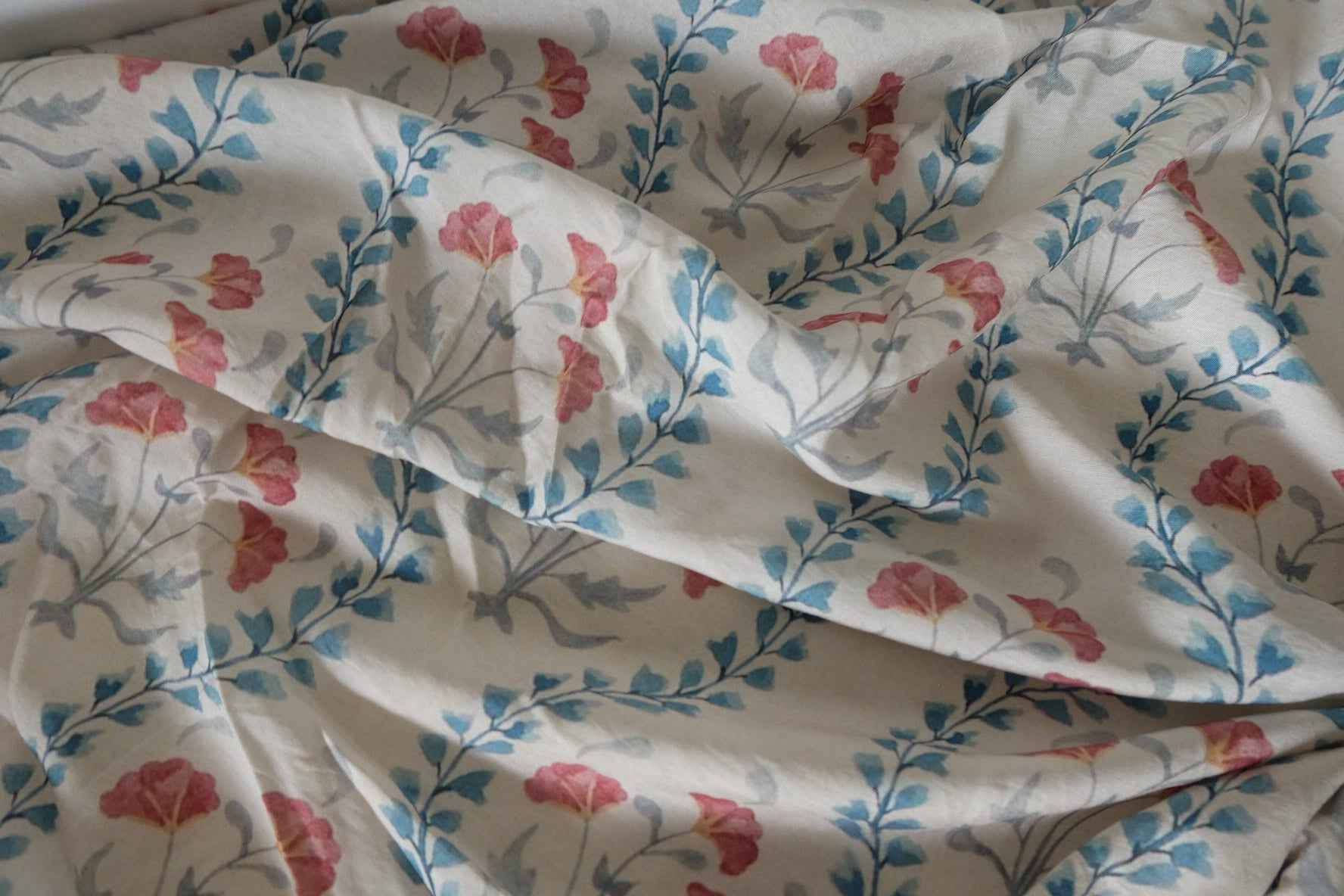 Pink Floral Vine Cotton Nylon Fabric – 3.3 yd