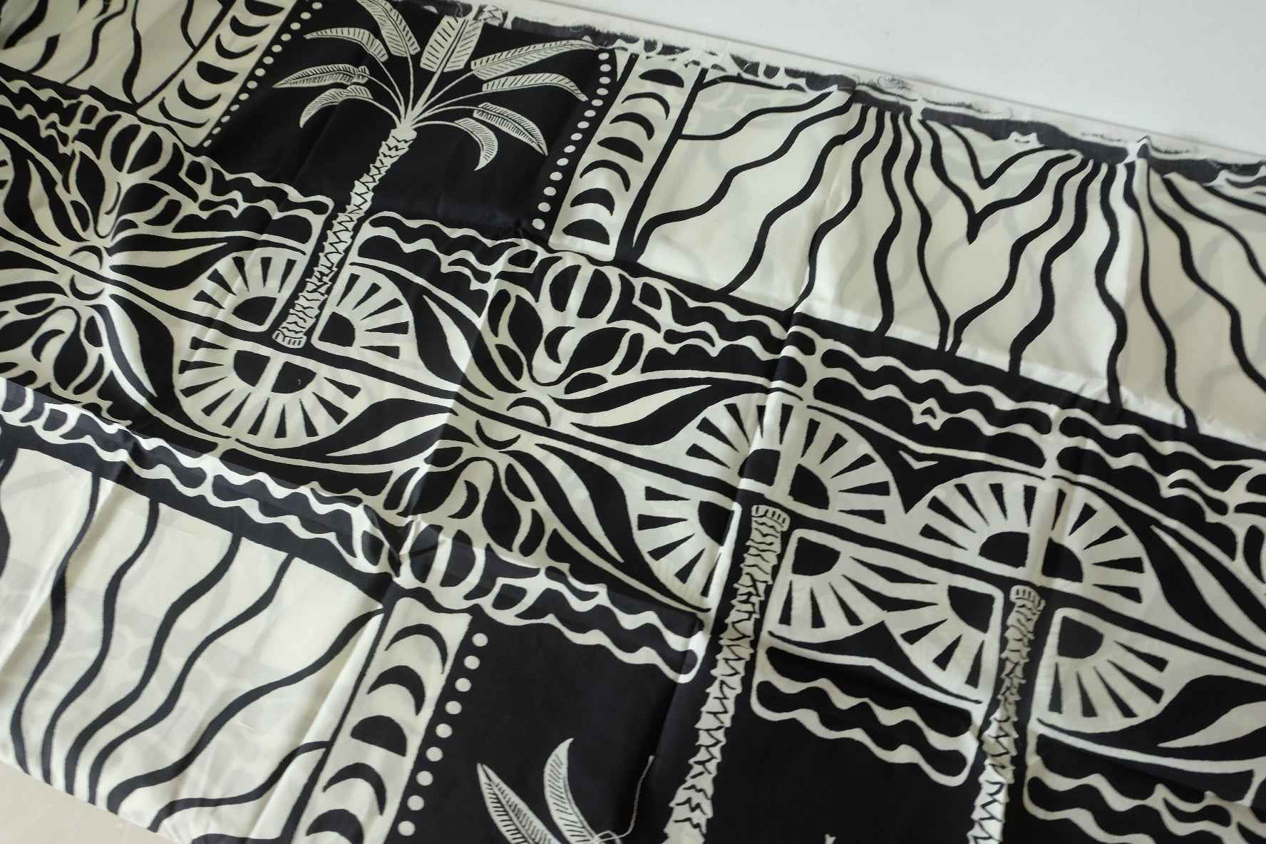 Black Tropical Border Cotton Poplin — 1.64 yd