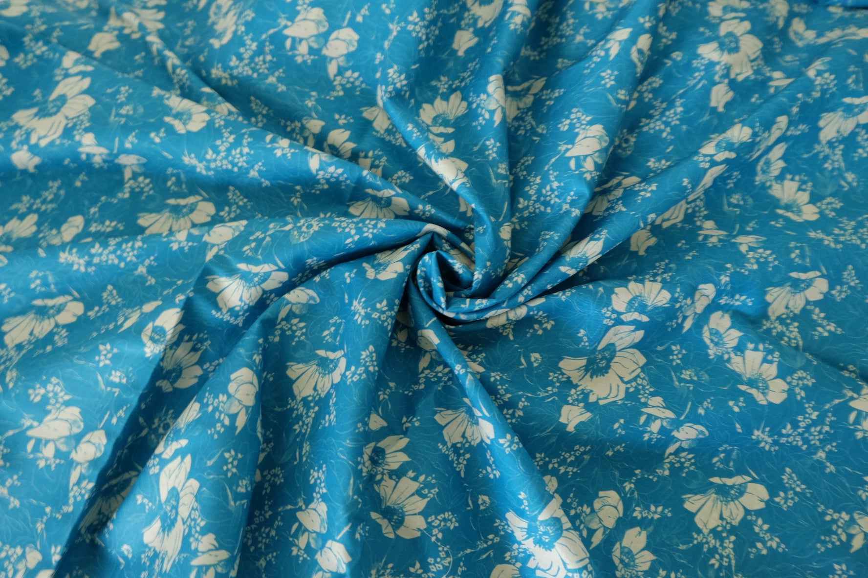 Blue Botanical Floral Cotton Lawn Fabric – 2.8 yd
