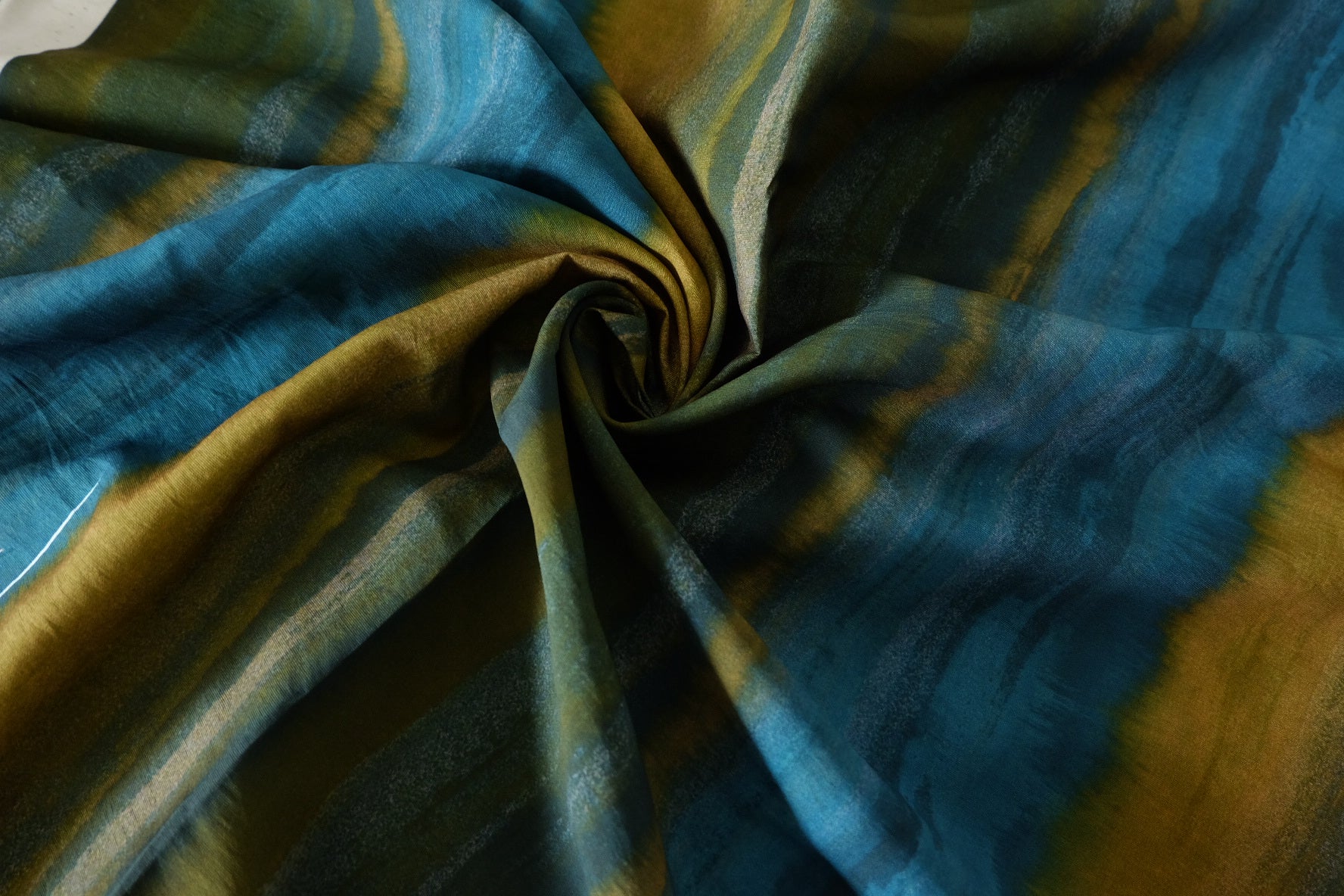 Teal & Olive Abstract Rayon Ramie Fabric – 2.73 yd
