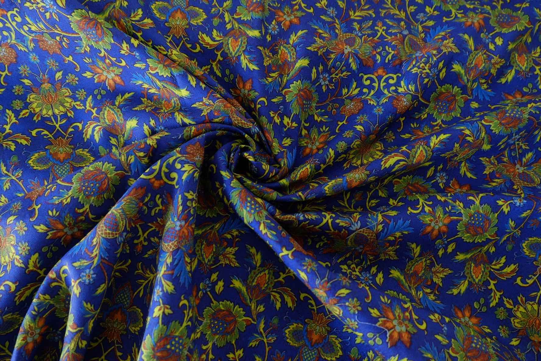 Vintage Blue Botanical Floral Cotton Twill Fabric – 3 yd
