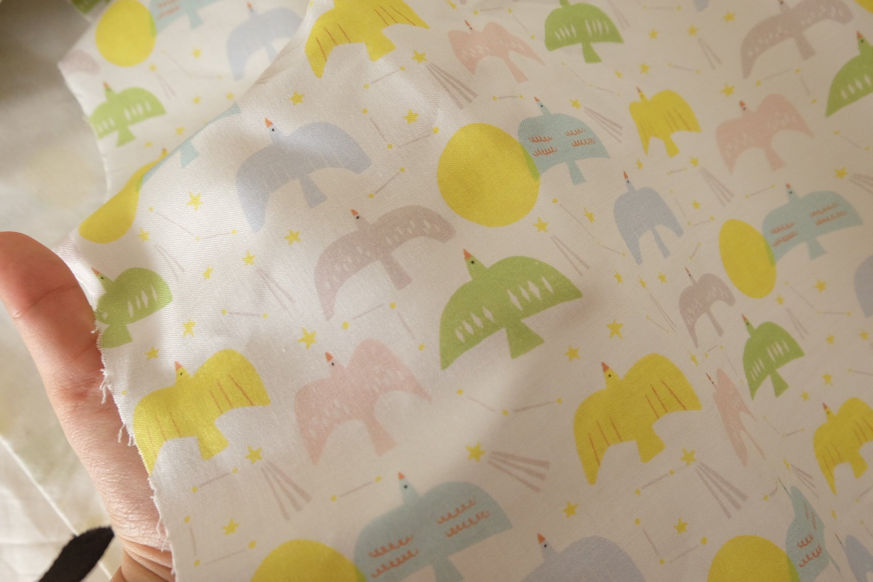Pastel Bird Stretch Linen Cotton Fabric - 2.2 yd