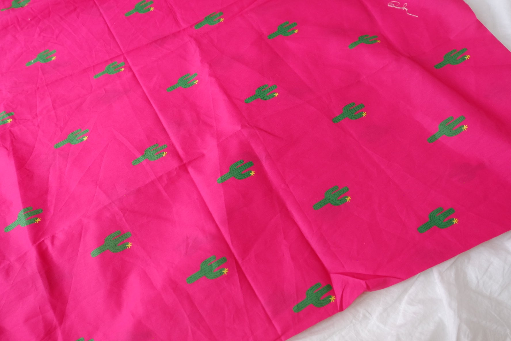 Hot Pink Cactus Crisp Cotton Poplin — 2.73 yd