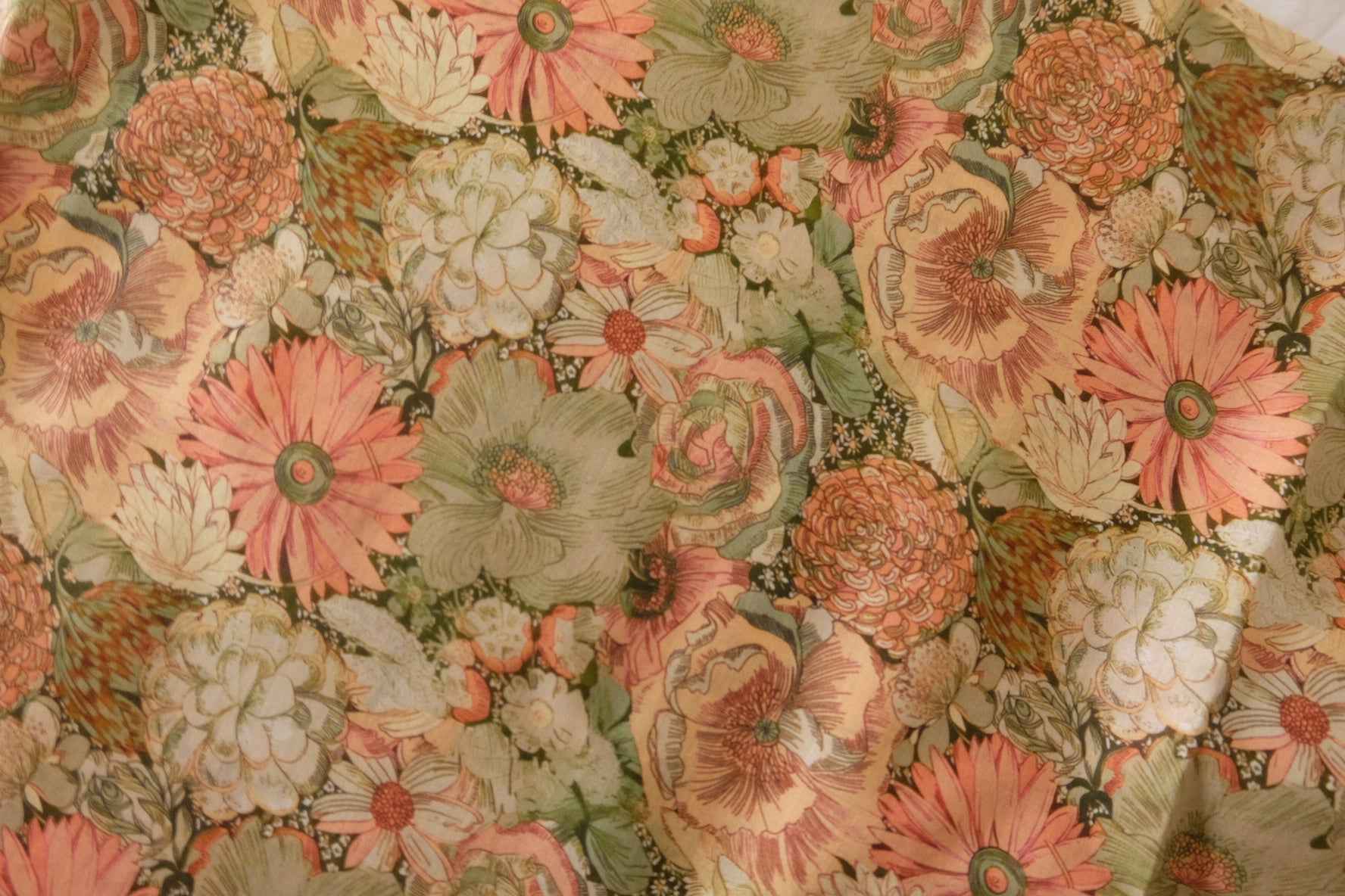 Vintage Floral Ultra-Light Cotton Lawn Fabric – 3.3 yd