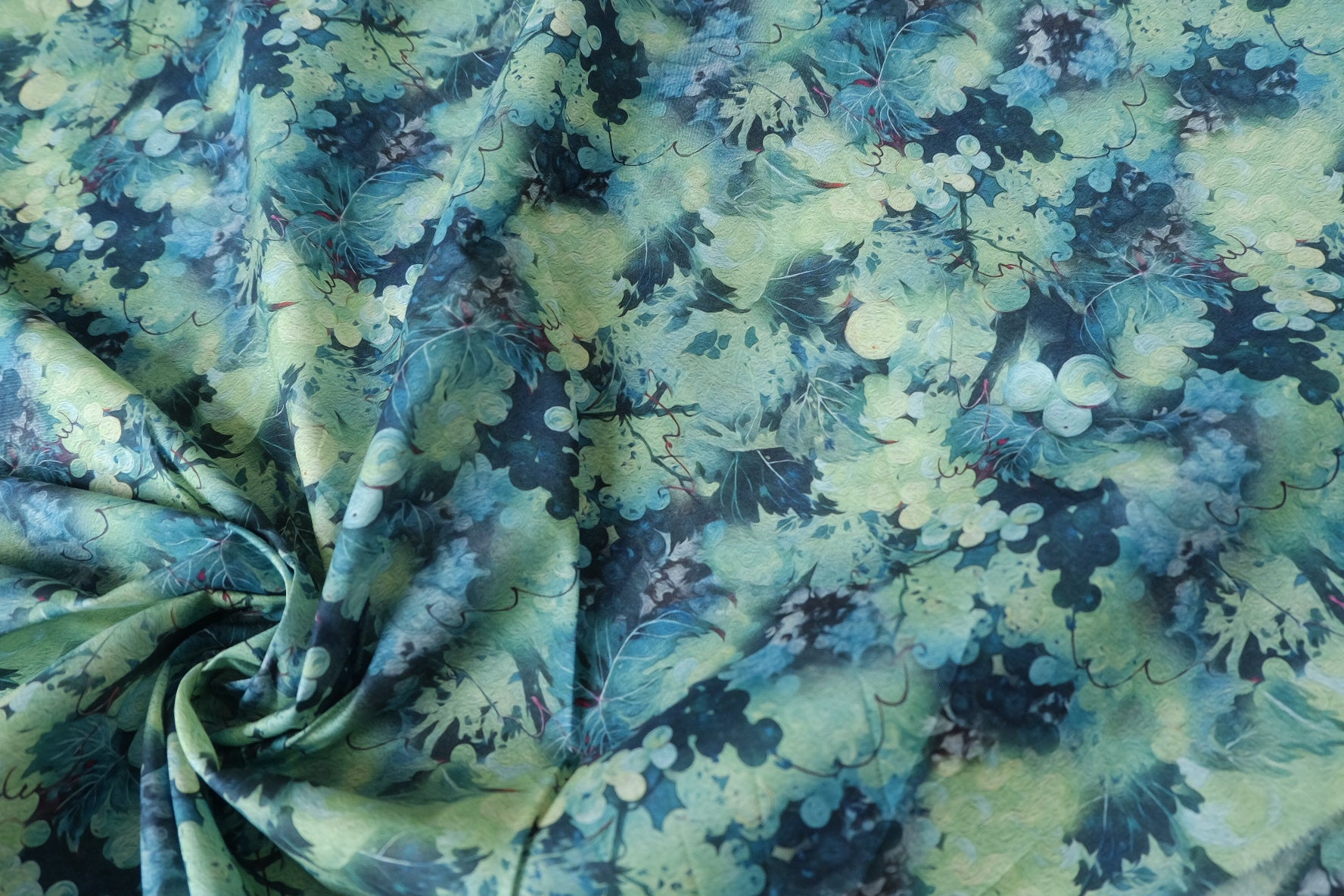 Blue Grape Vine Silky 80s Cotton Lawn — 2.19 yd