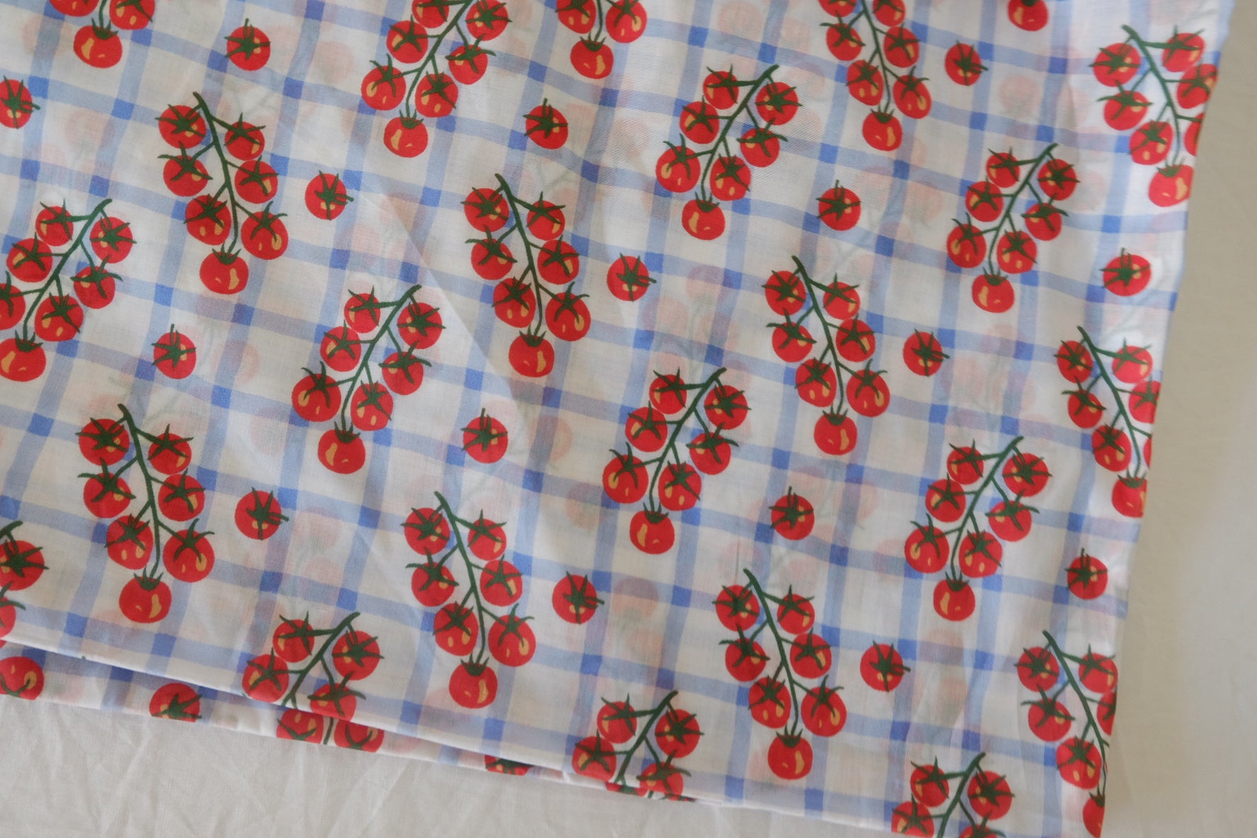 Tomato Check 100s Cotton Fabric – 3.3 yd