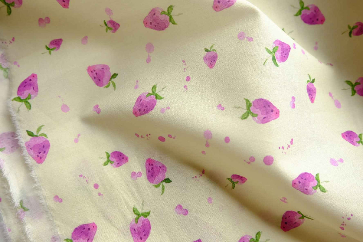 Strawberry Cotton Lawn — 2.2 yd
