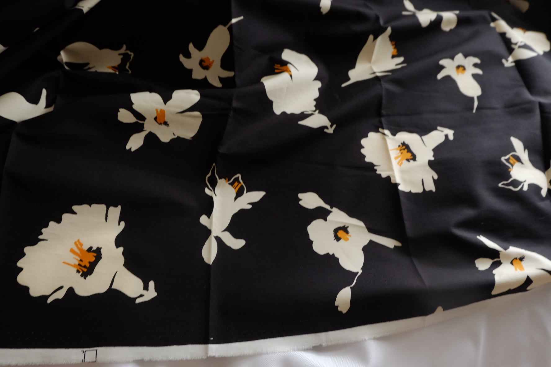 Black Lily Crisp Cotton Poplin Fabric - 2.19 yd