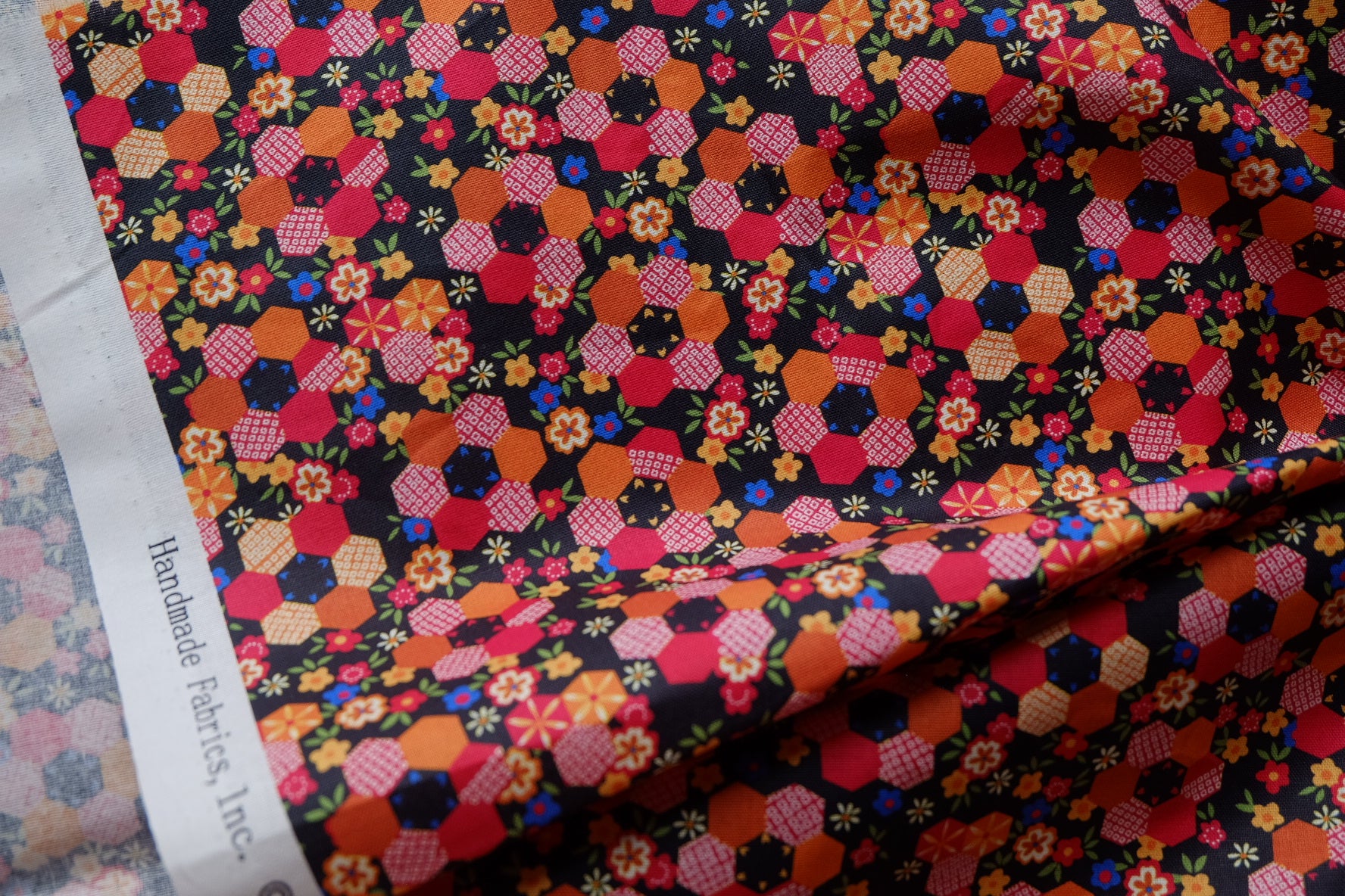 Retro Patchwork Floral 20s Cotton – 2.5 yd