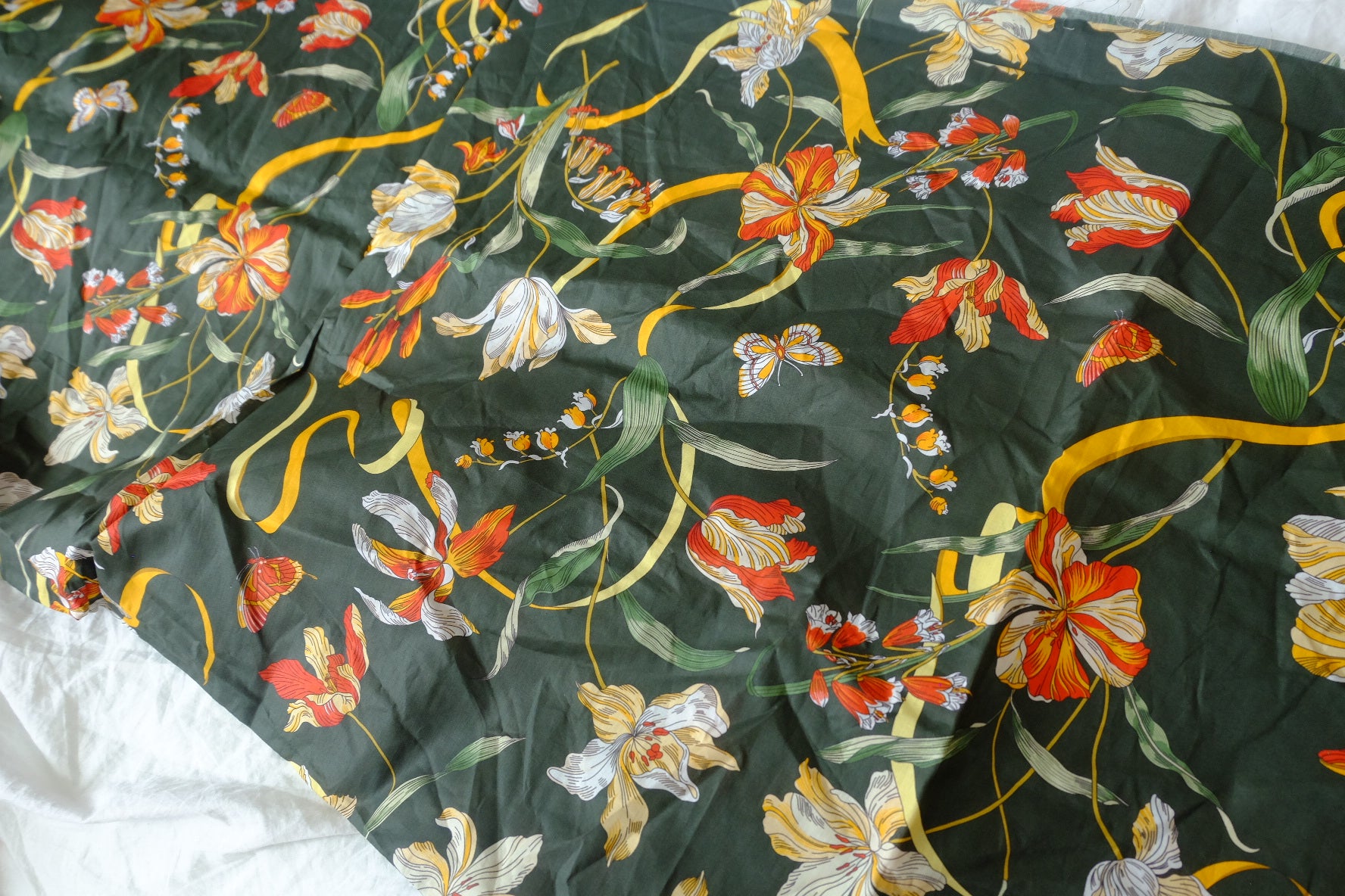Dark Green Lily Ribbon Cotton Lawn Fabric - 3.72 yd