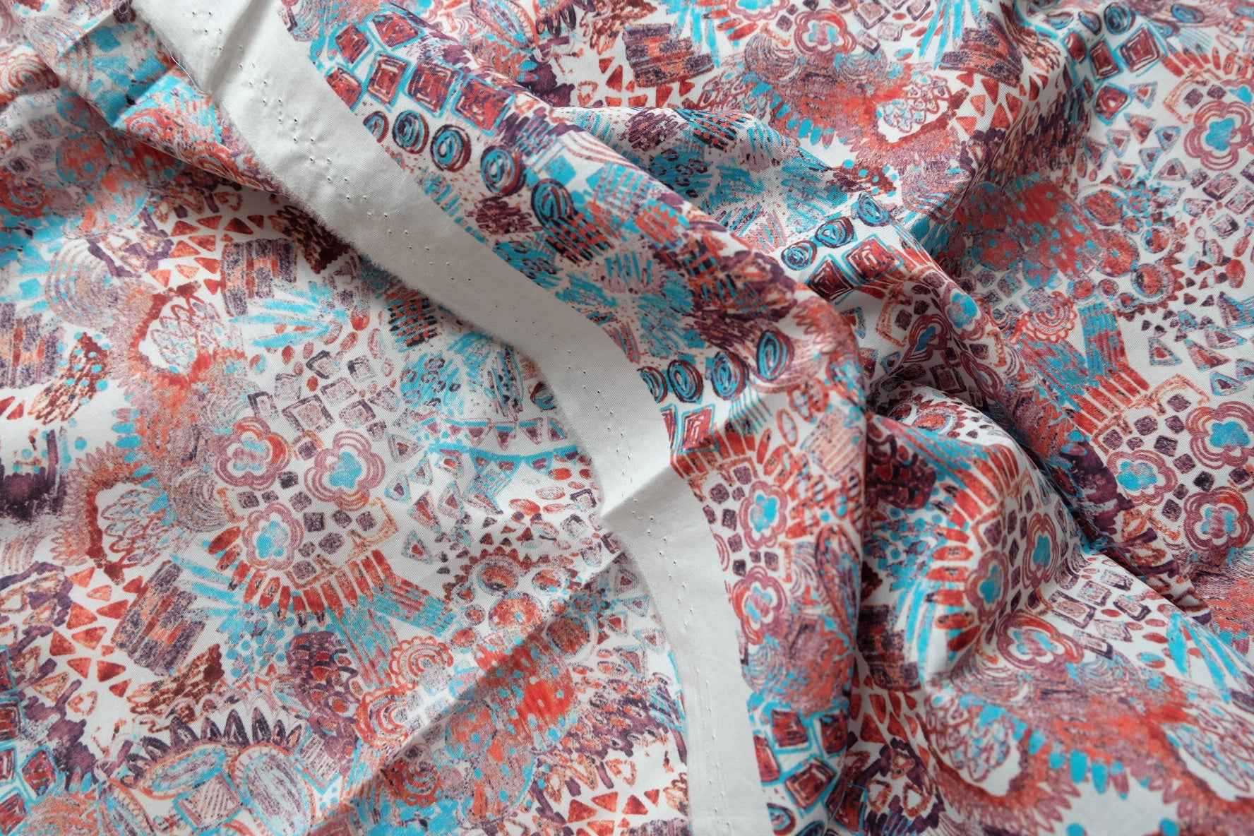 Abstract Ornamental Cotton Fabric, Lightweight Dress Weight, 3.17 Yards