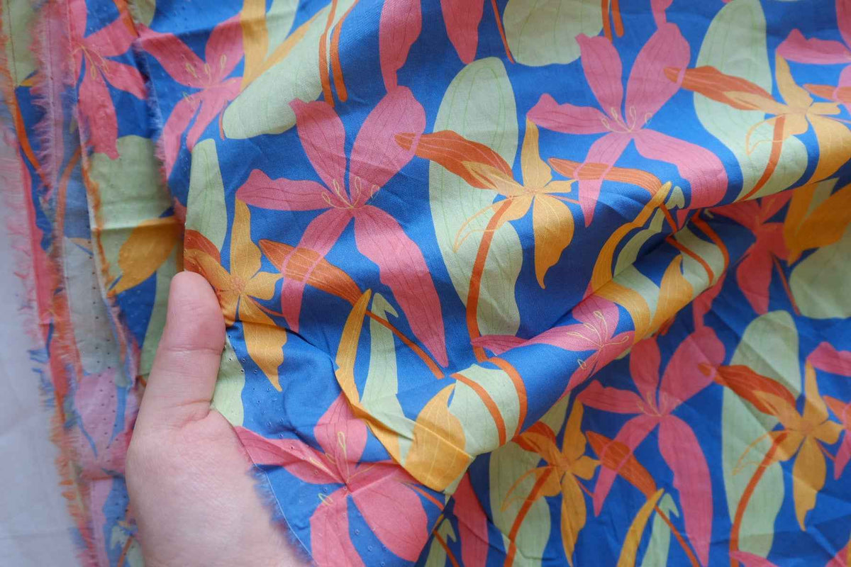 Tropical Paradise Floral Cotton Lawn Fabric – 2.84 yd