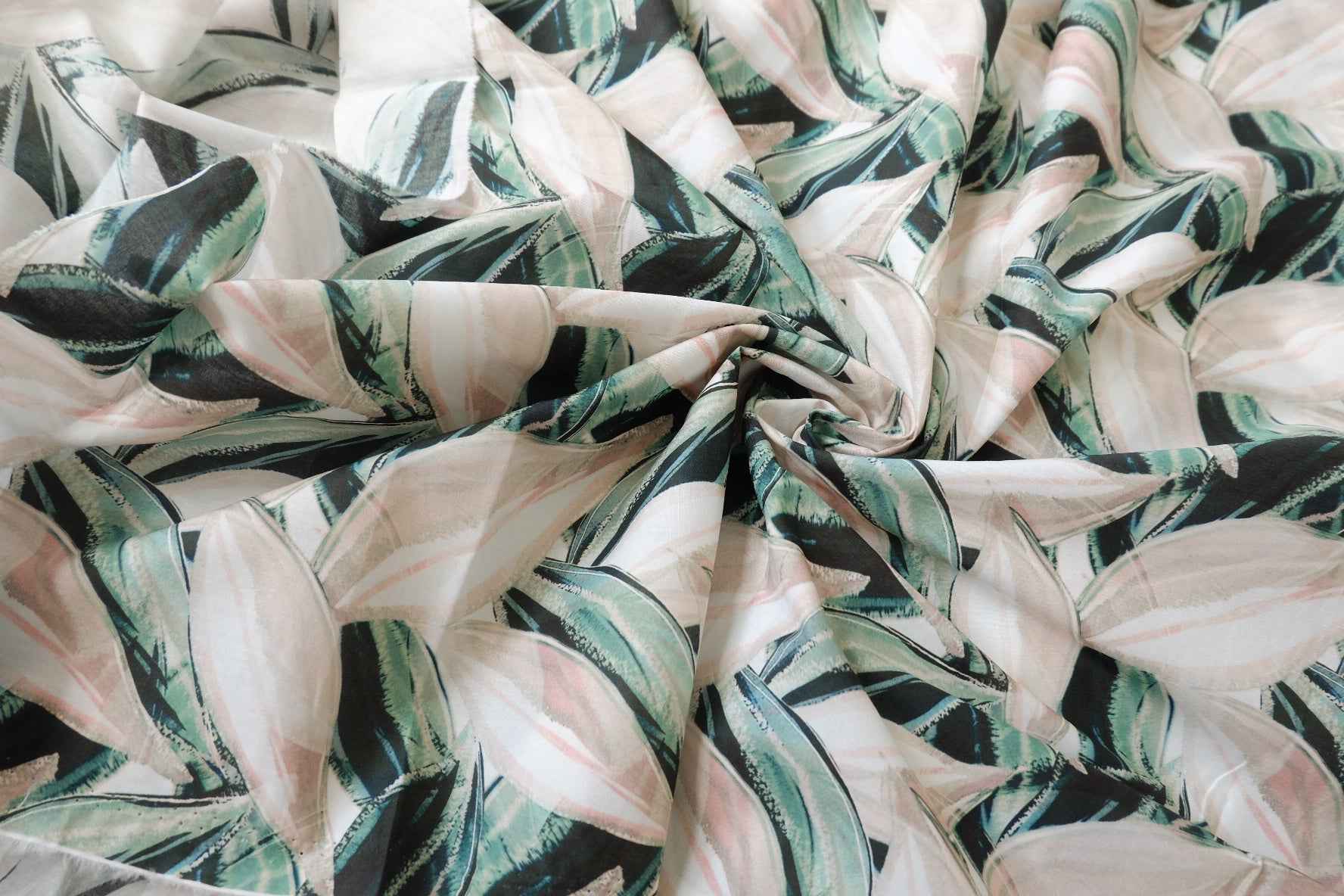 Soft Tropical Leaf Cotton Lawn Fabric — 3.17 yd