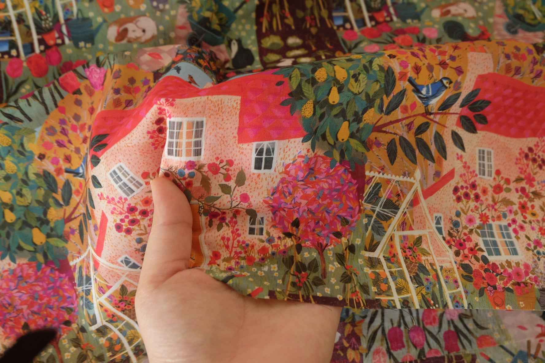 60s Cotton Poplin Cottage Garden Print – Lightweight 1.64 yd
