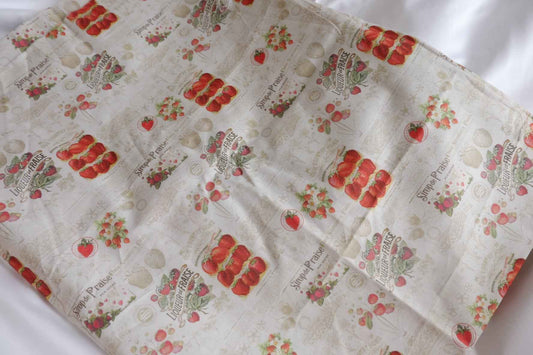 Vintage Strawberry Label 60s Cotton Poplin Fabric - 1.64 yd