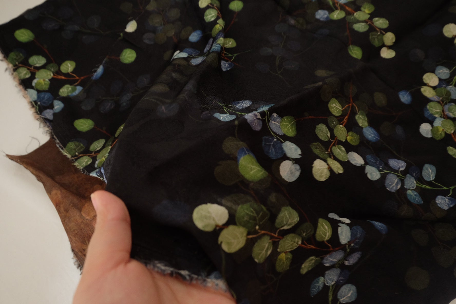 Dark Botanical Jacquard Rayon Fabric – 2.2 yd