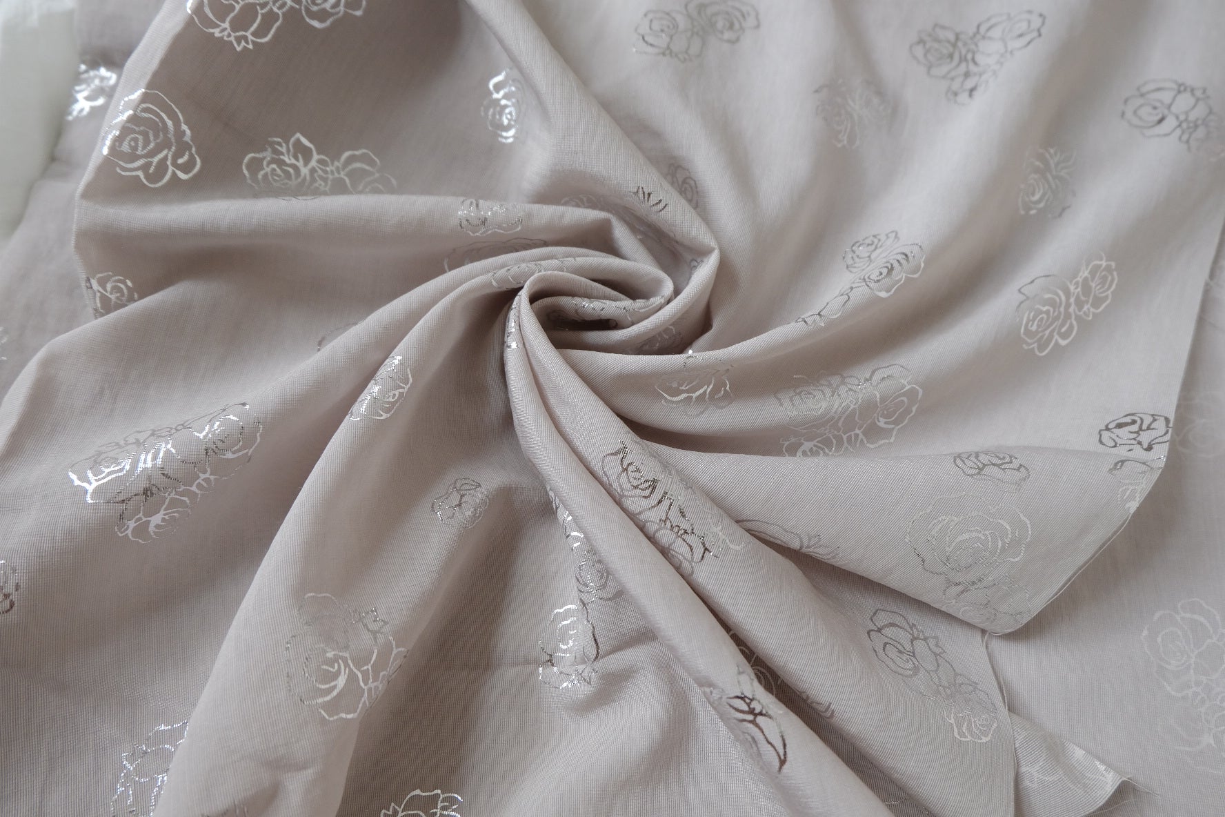 Silver Rose Foil Tencel Linen Fabric – Airy Romantic Dress Fabric (3.28 yards)