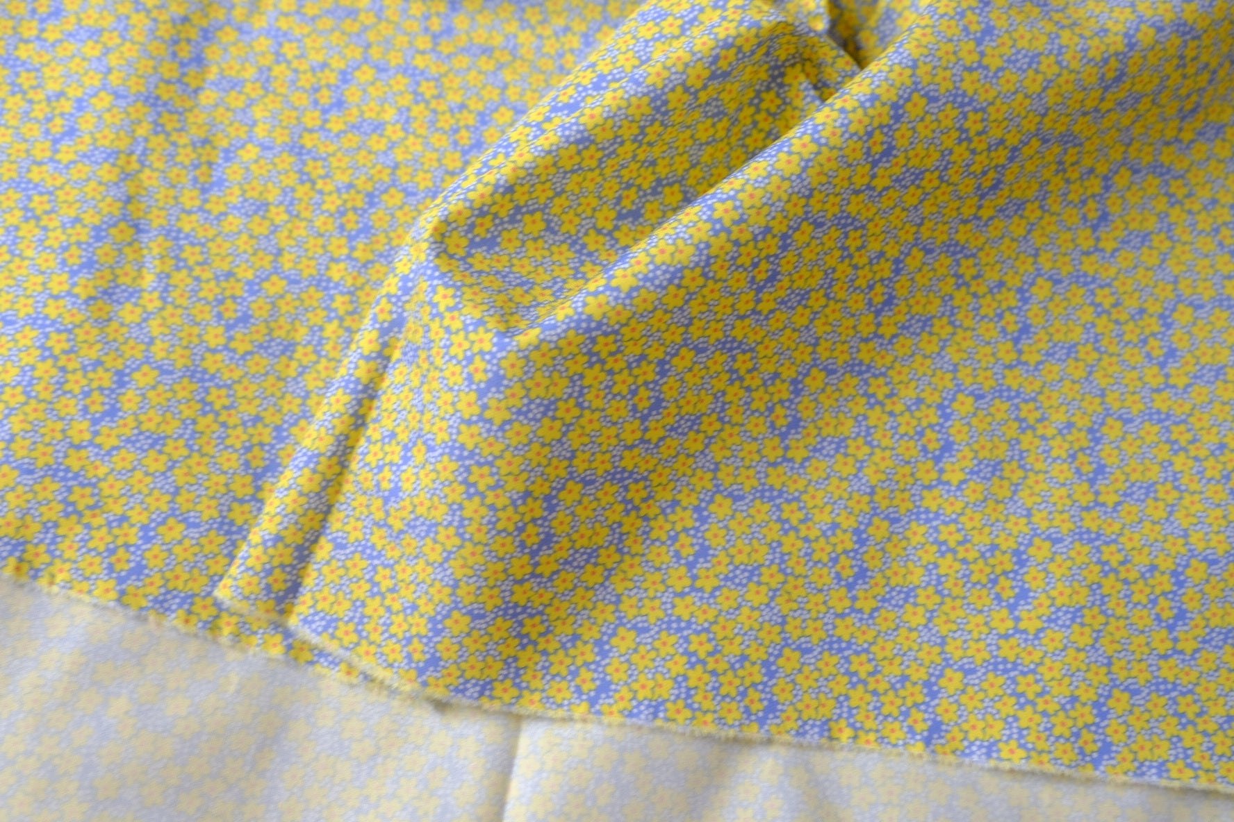 Yellow Ditsy Floral Lightweight Cotton Lawn — 2.19 yd