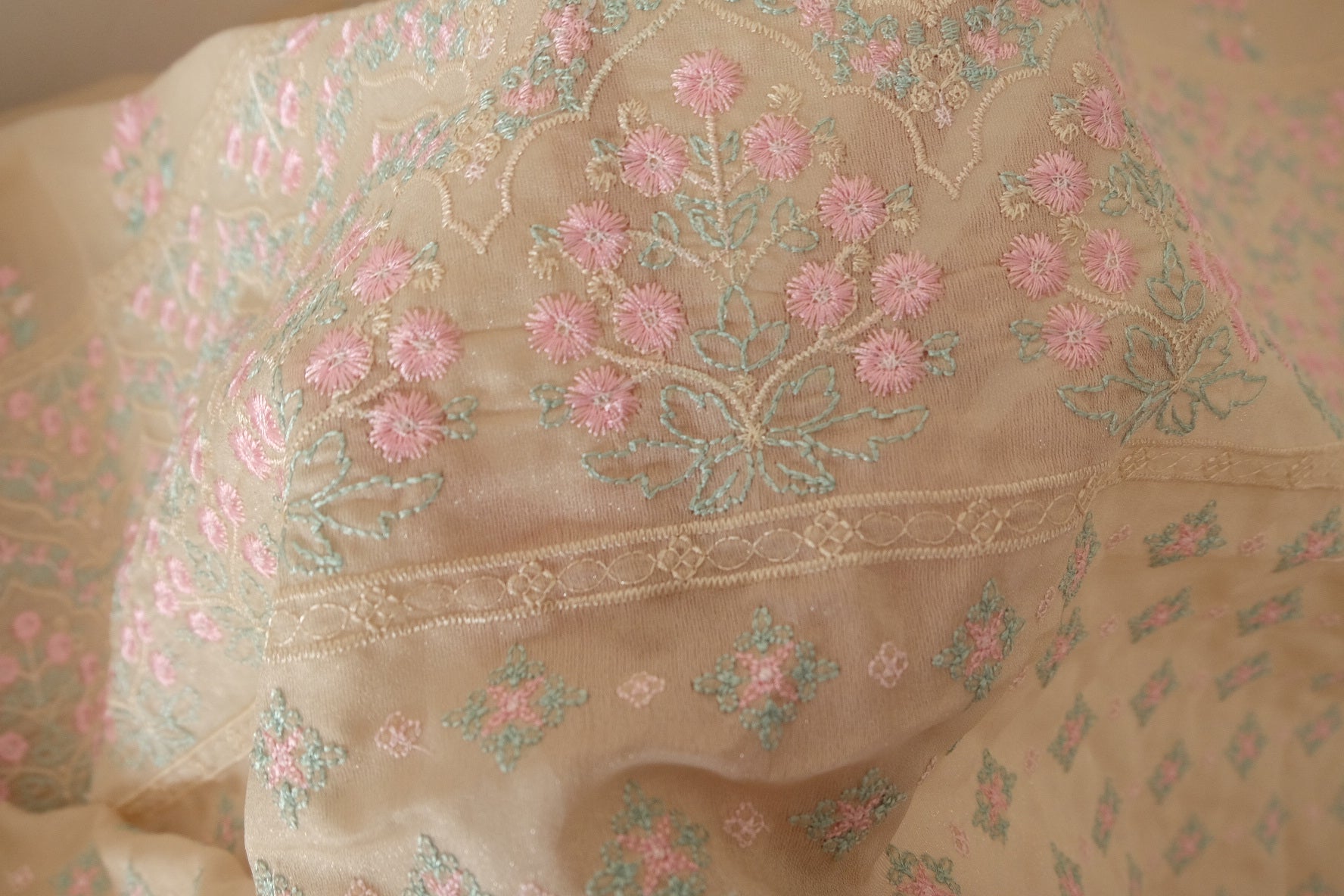 Single-Border Embroidered Mulberry Silk Fabric – 2.2 yd