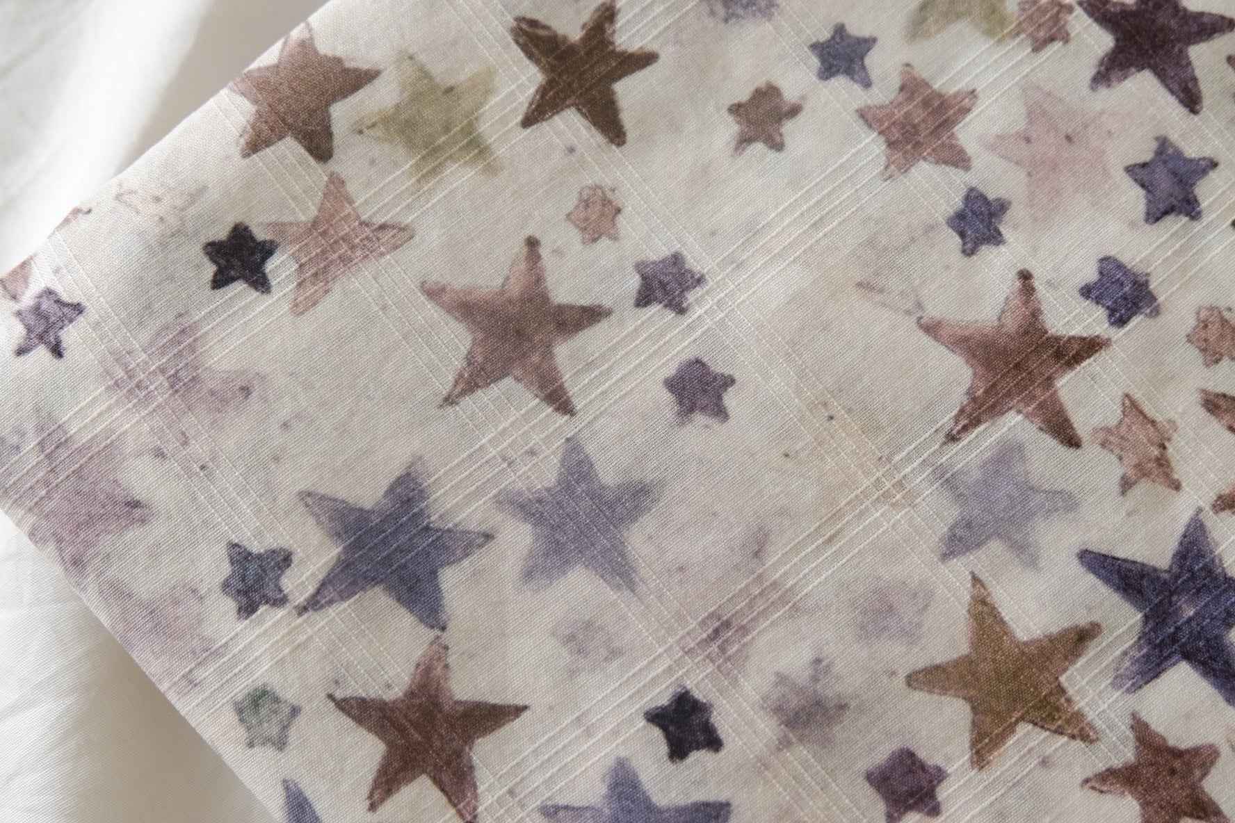 Watercolor Star Textured Cotton Fabric – 1.6 Yards