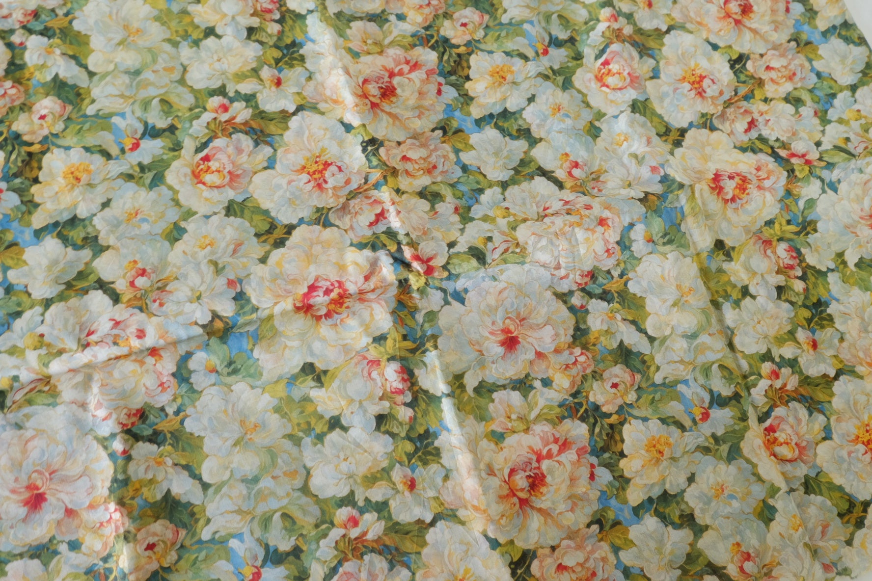 Vintage Garden Floral Silky Cotton Lawn Fabric – 3.3 yd