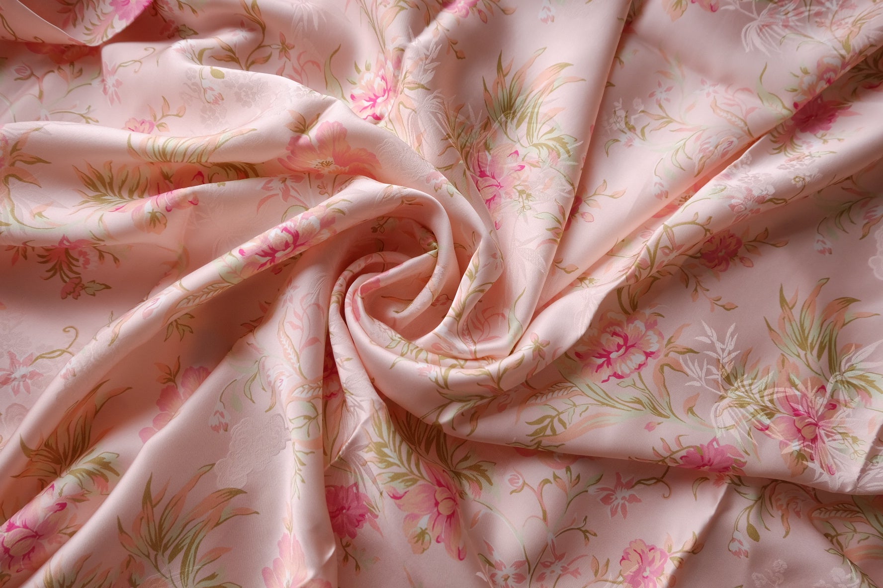 Blush Floral Viscose Jacquard Satin – 2.2 yd
