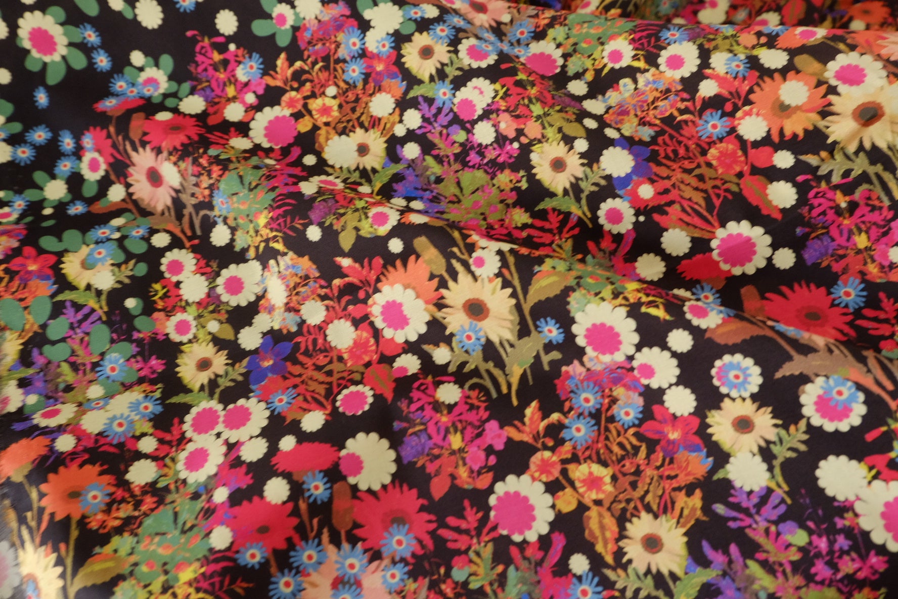 Midnight Wildflower Garden Cotton Lawn Fabric – 2.1 yd