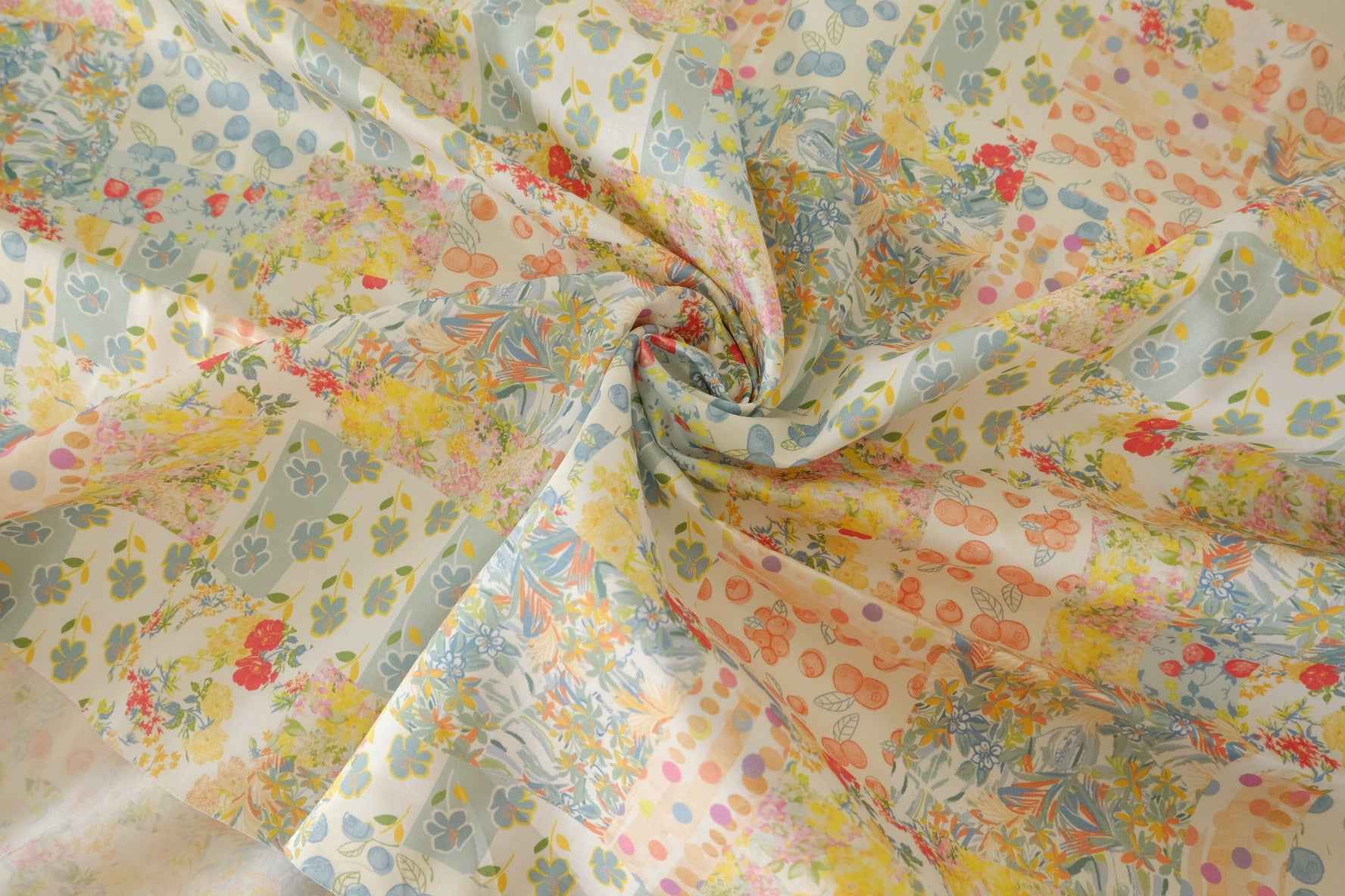 Patchwork Garden Cotton Sateen — 2.19 yd