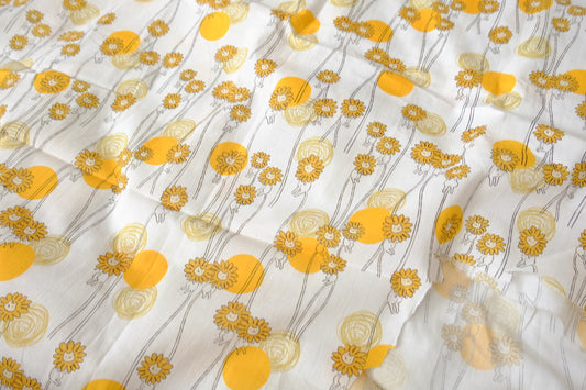Yellow Daisy Cotton Poplin Small Cut — 1.31 yd