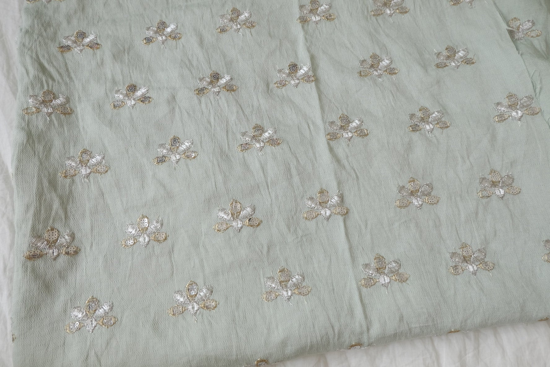 Sequin Bee Lyocell Linen Blend, 2.19 Yards
