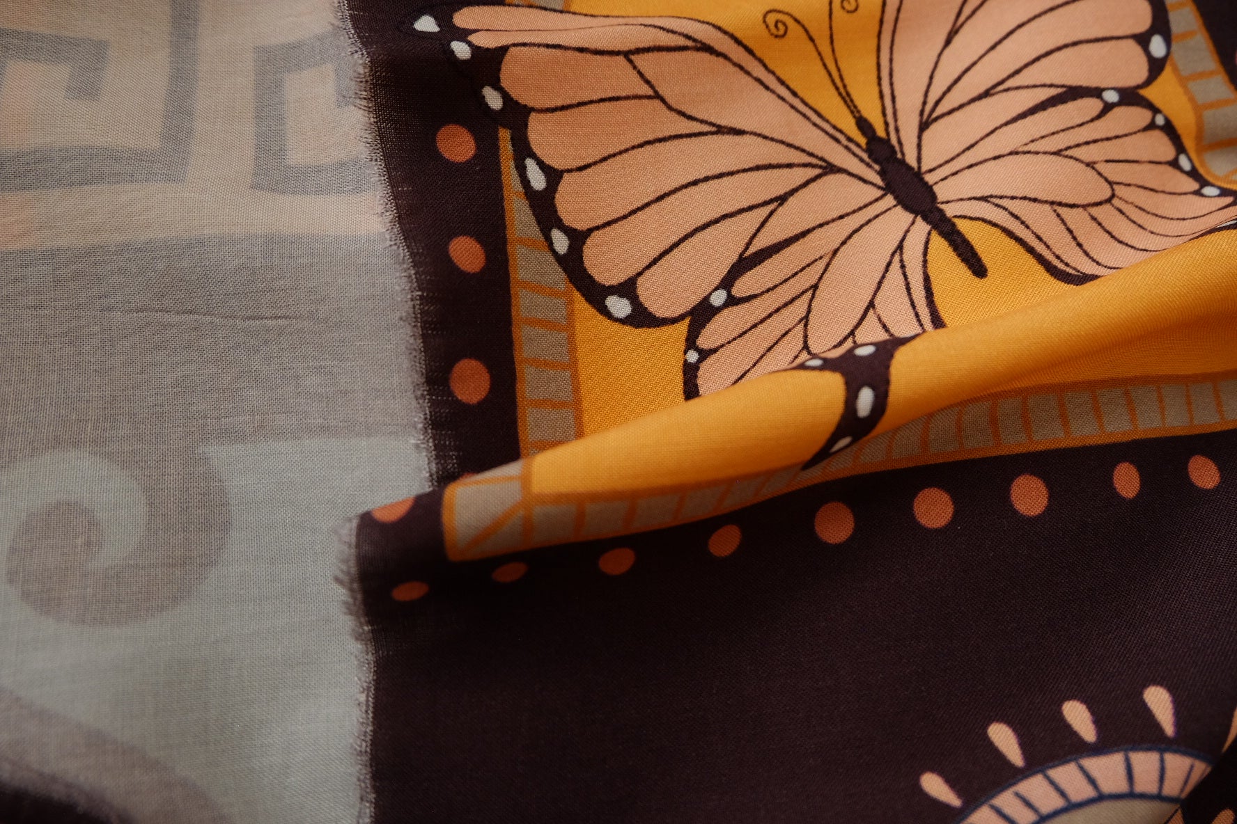 Medallion Print Rayon Fabric – Soft Drapey Summer Dress Fabric (3.28 yards)
