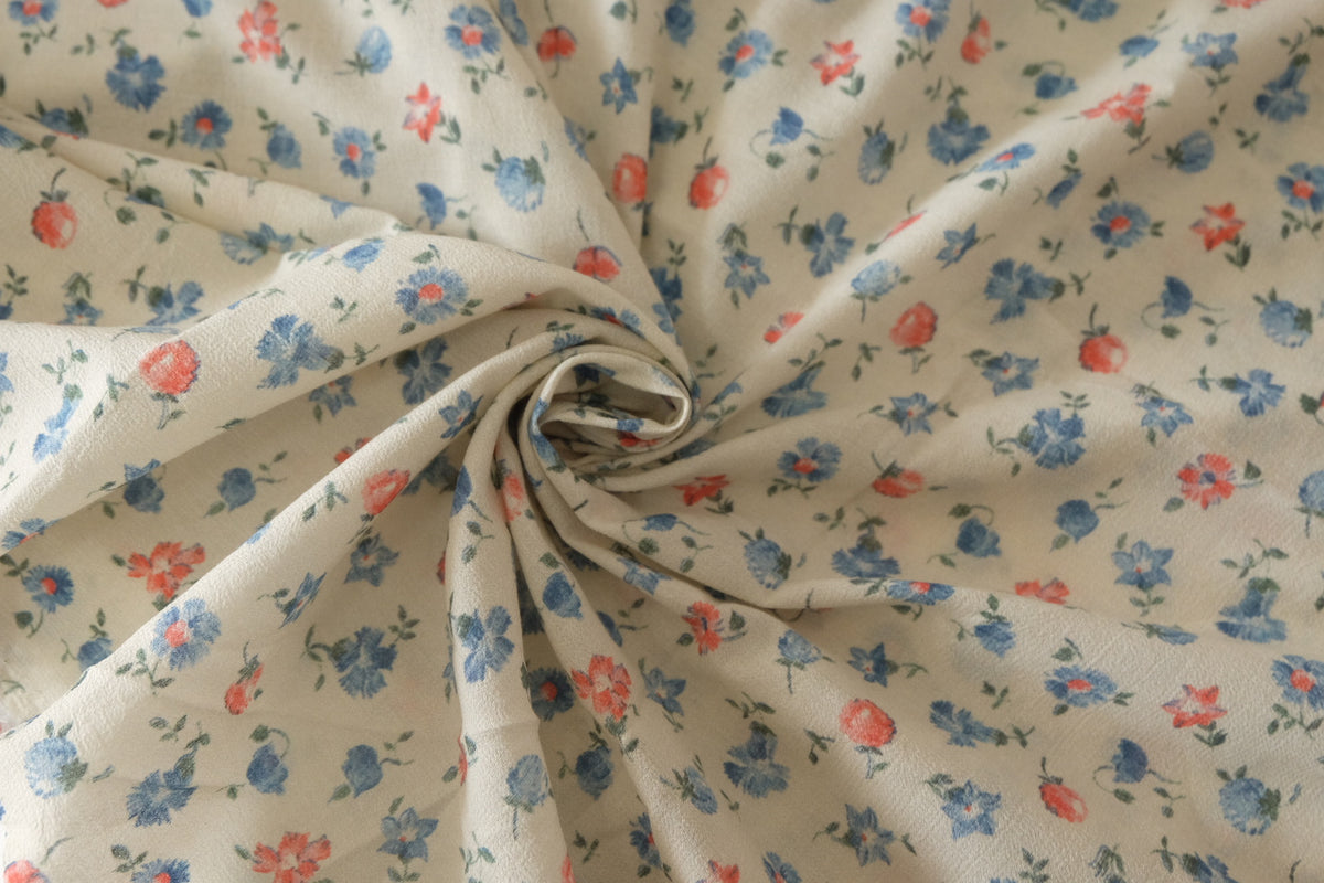 Vintage Ditsy Floral Ultralight Cotton – 2.2 yd