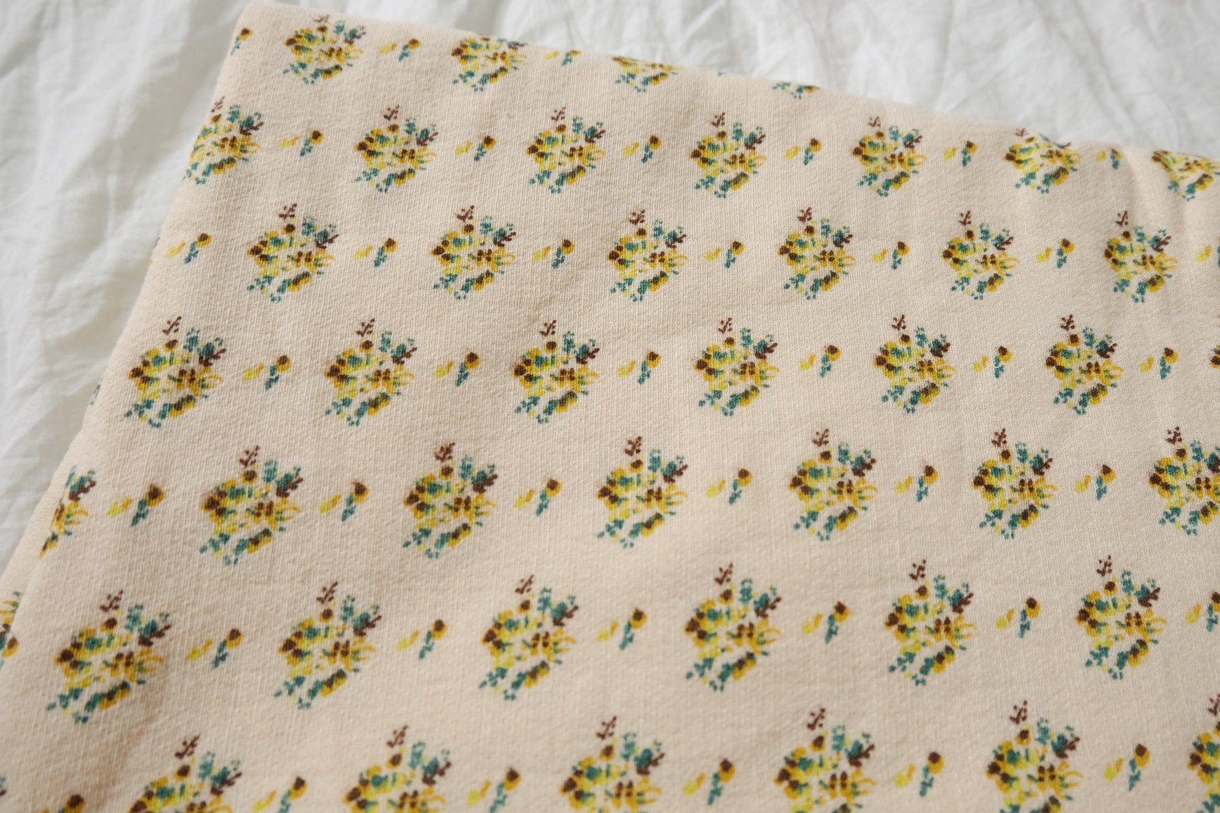 Double Gauze Cotton Linen Floral Fabric – Cozy Midweight Autumn Dress Fabric (3.28 yards)
