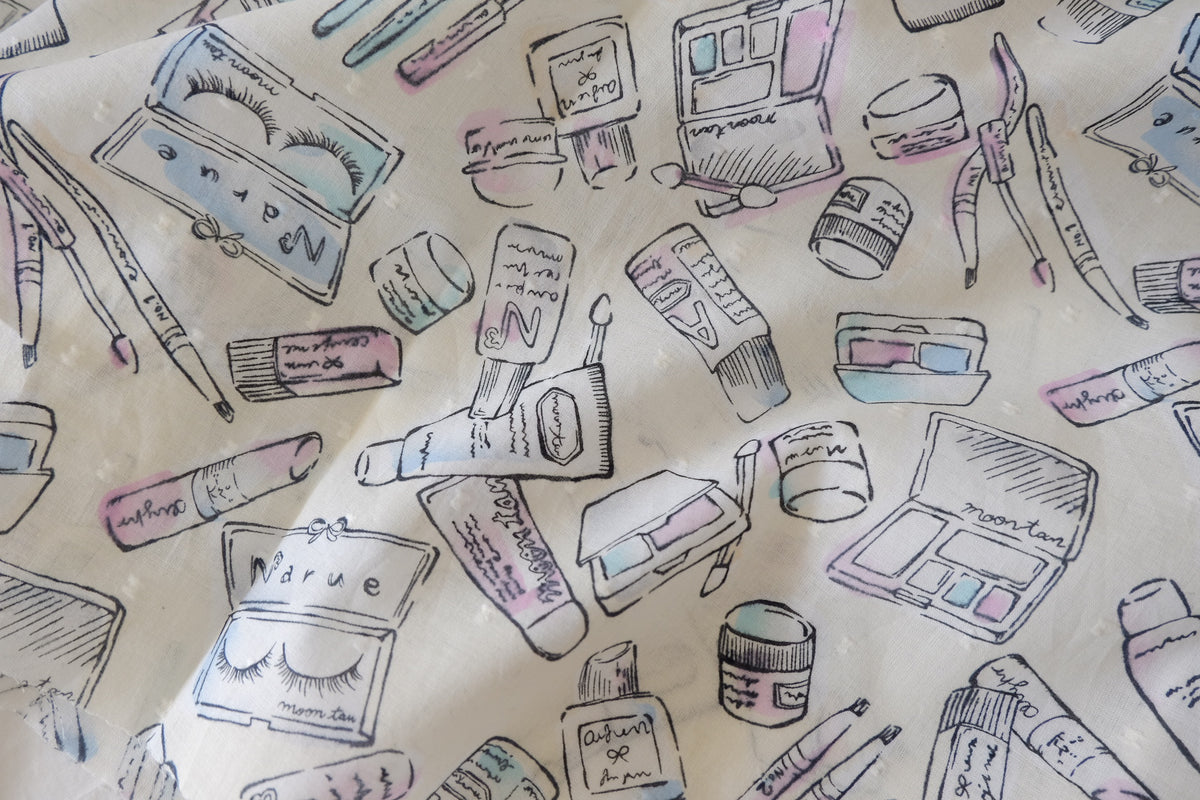 Makeup Sketch Textured Cotton – 2.2 yd