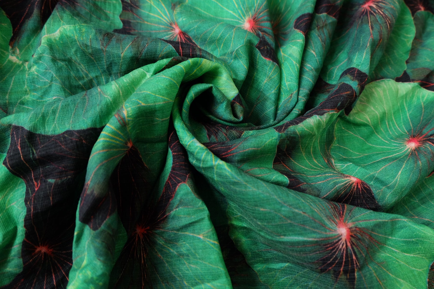Water Lily Print Tencel Linen Fabric – Airy, Soft, Unlined Summer Dress Fabric (2.19 yards)