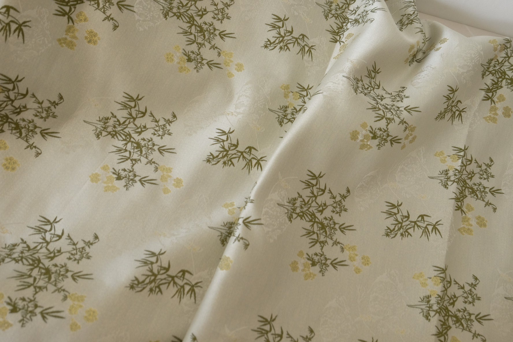 Golden Bamboo Jacquard Brocade Fabric – 2.2 yd